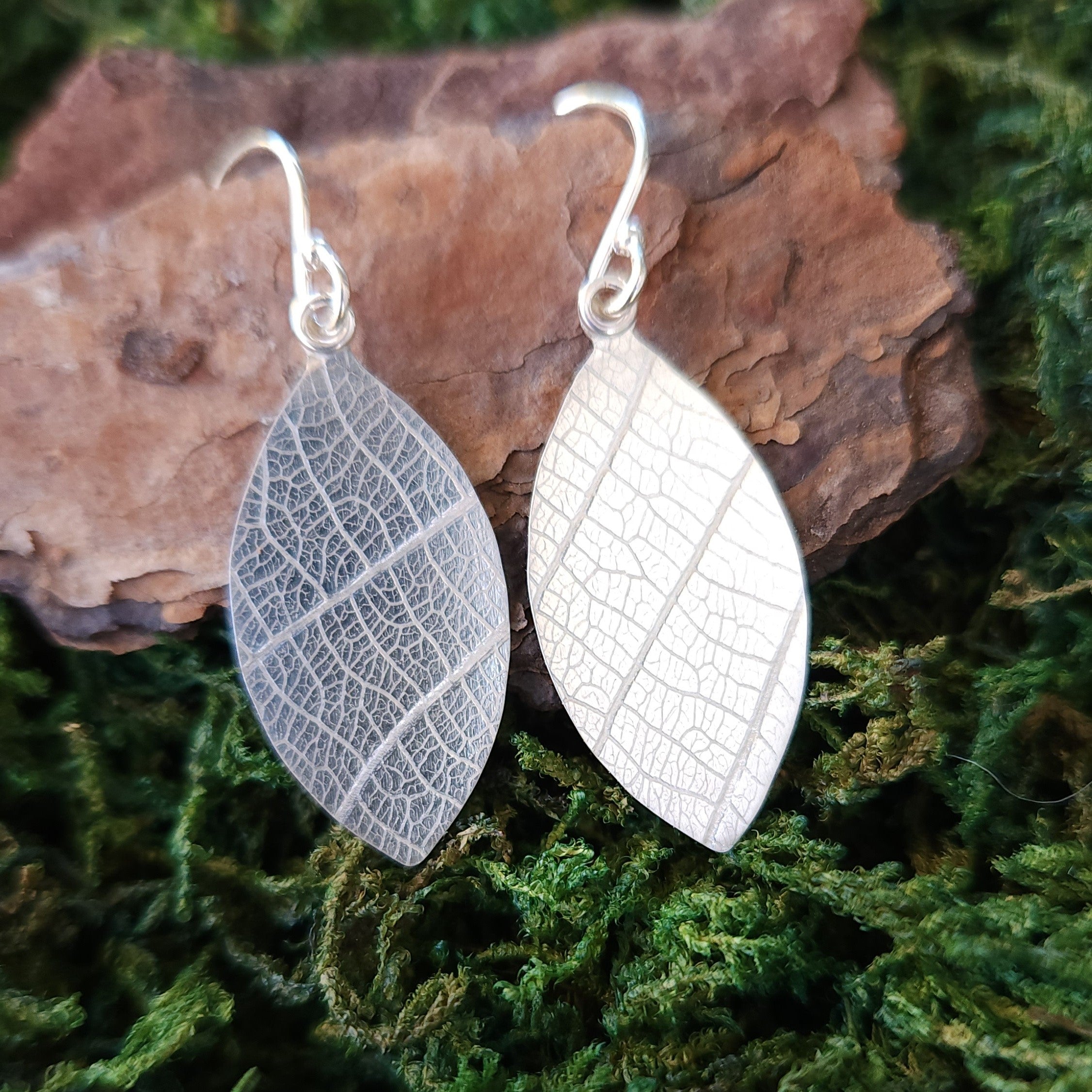 Light as a leaf silver earrings