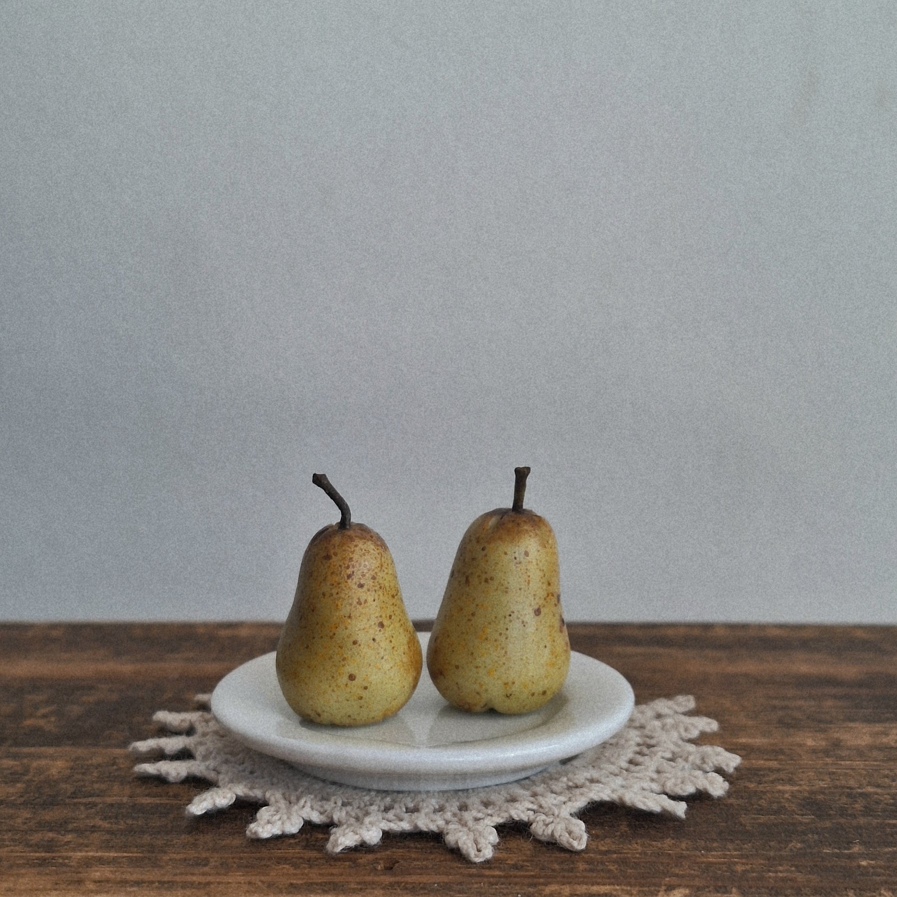 PEAR FRUIT - MINIATURE NON EDIBLE