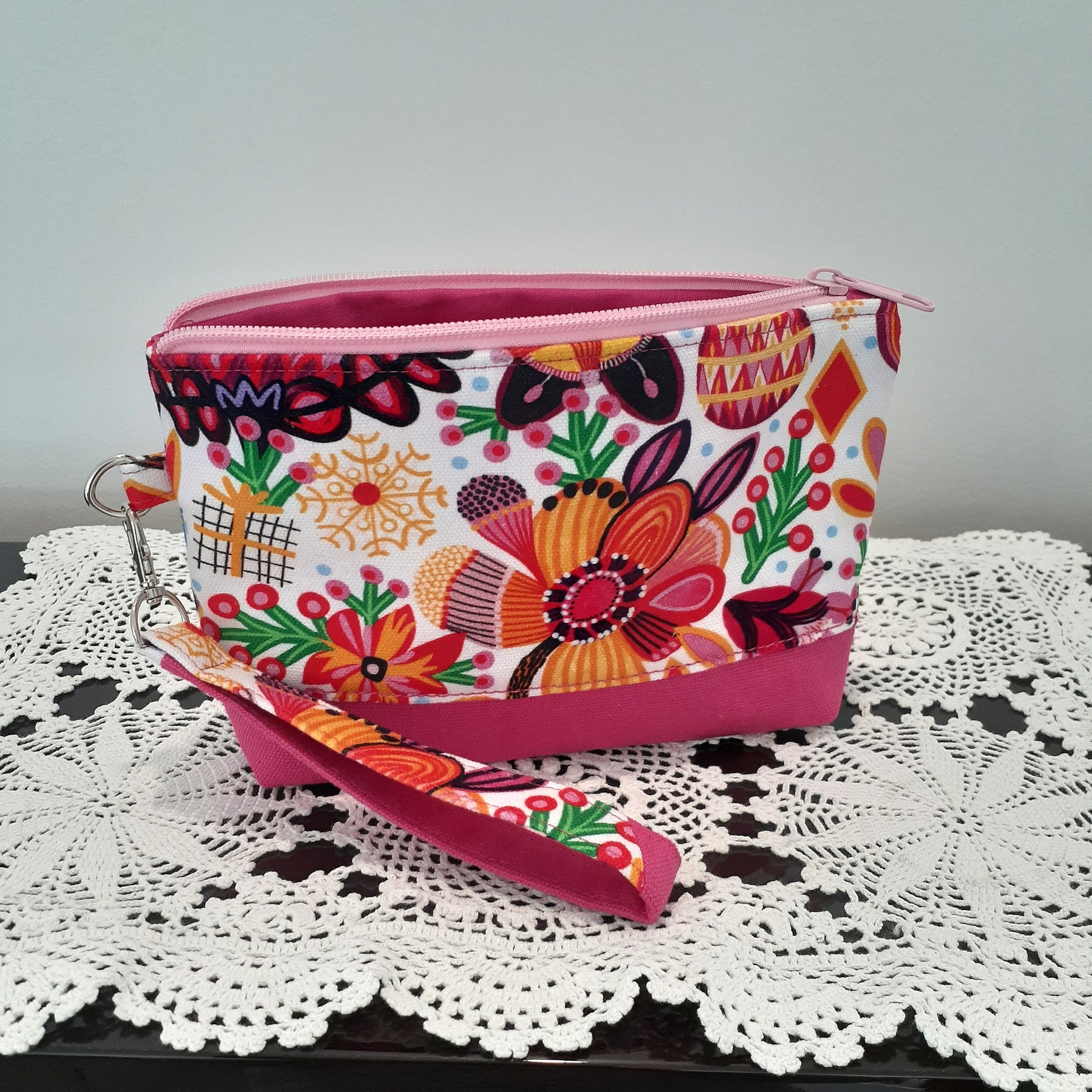 Quietly Christmas - Clutch Purse | Pouch