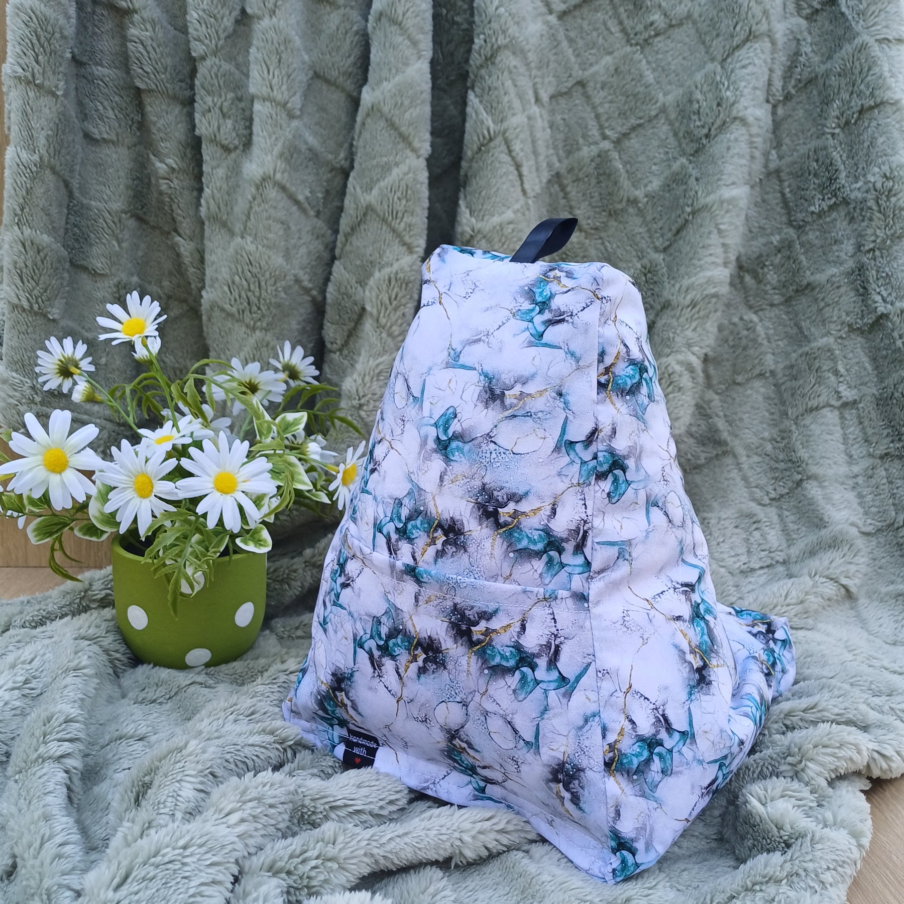Marbled Design Pillow with Pocket to suit Book and Tablet