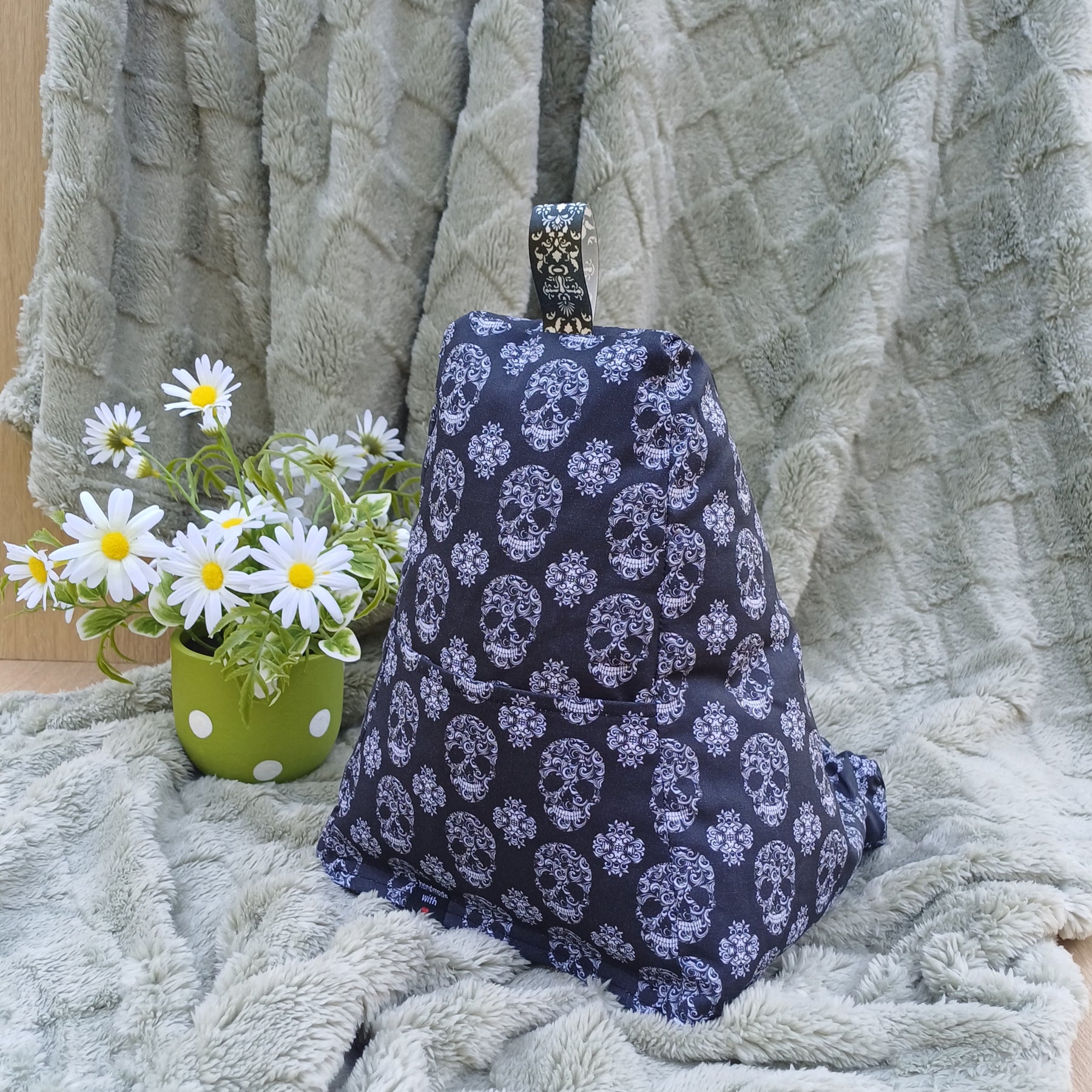 Skull Design Pillow with Pocket to suit Book and Tablet