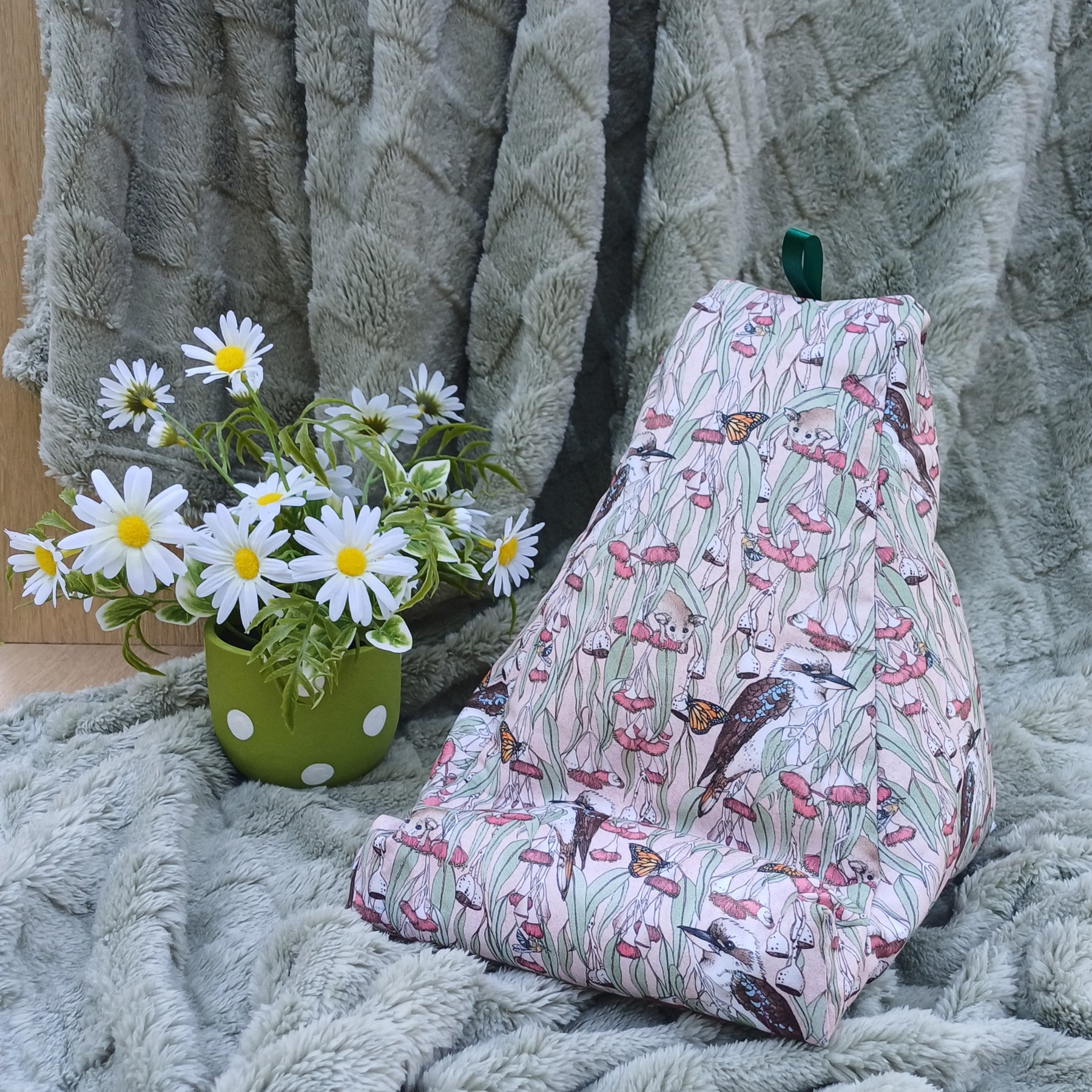 Kookaburra Design Pillow with Pocket to suit Book and Tablet