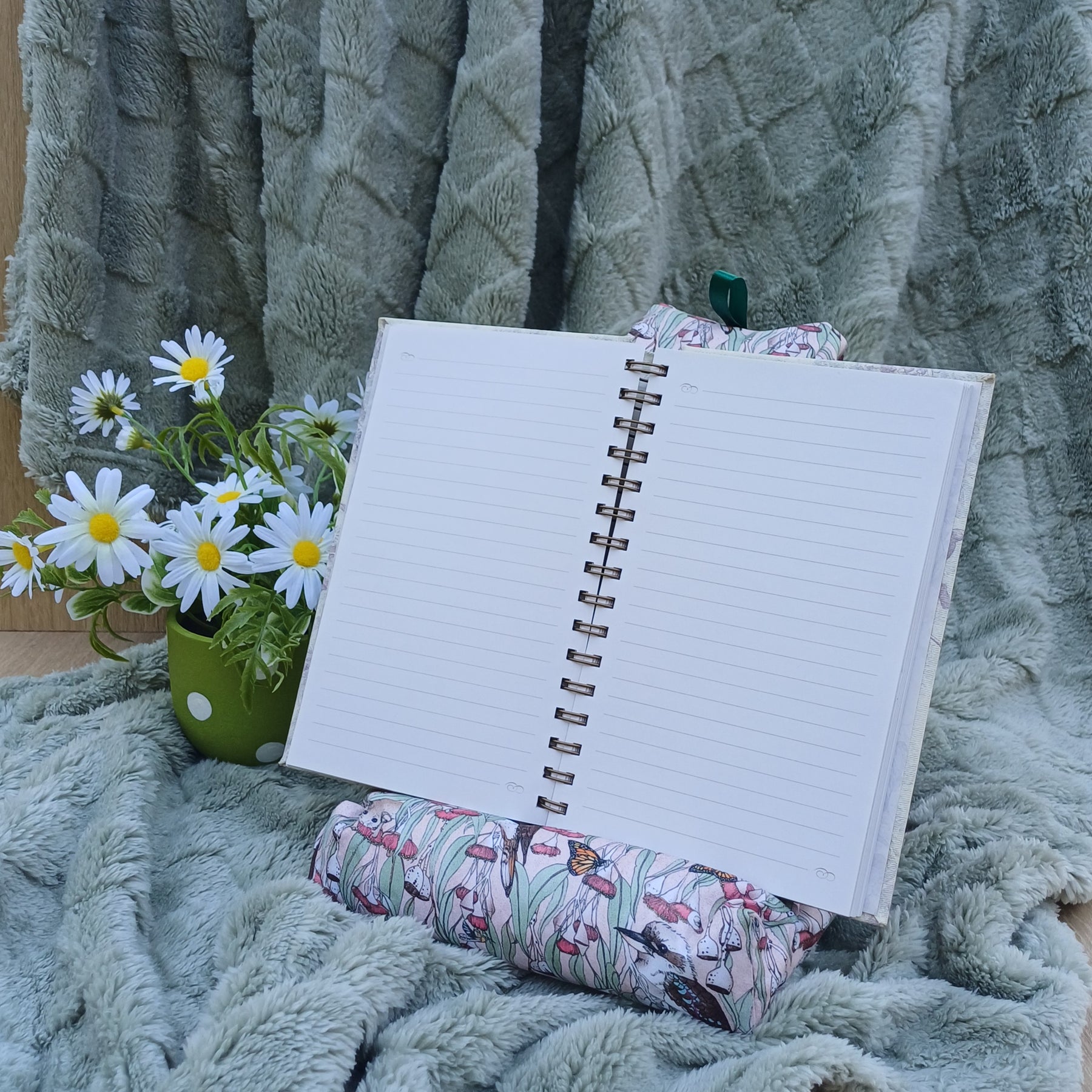 Kookaburra Design Pillow with Pocket to suit Book and Tablet