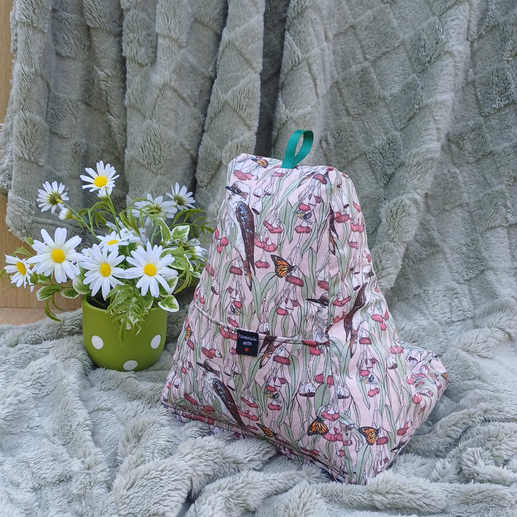 Kookaburra Design Pillow with Pocket to suit Book and Tablet