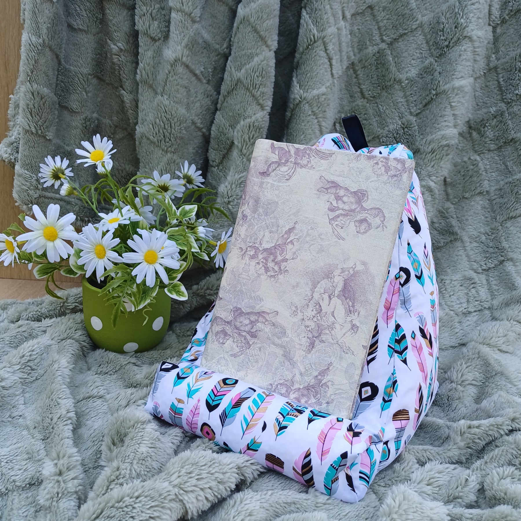 Feather Design Pillow with Pocket to suit Book and Tablet