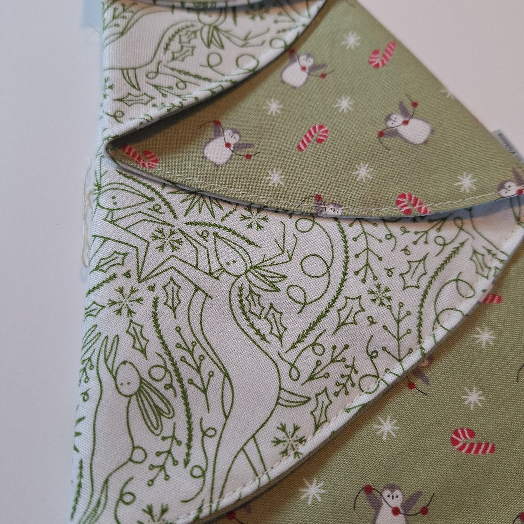 Reversible Christmas tree napkins