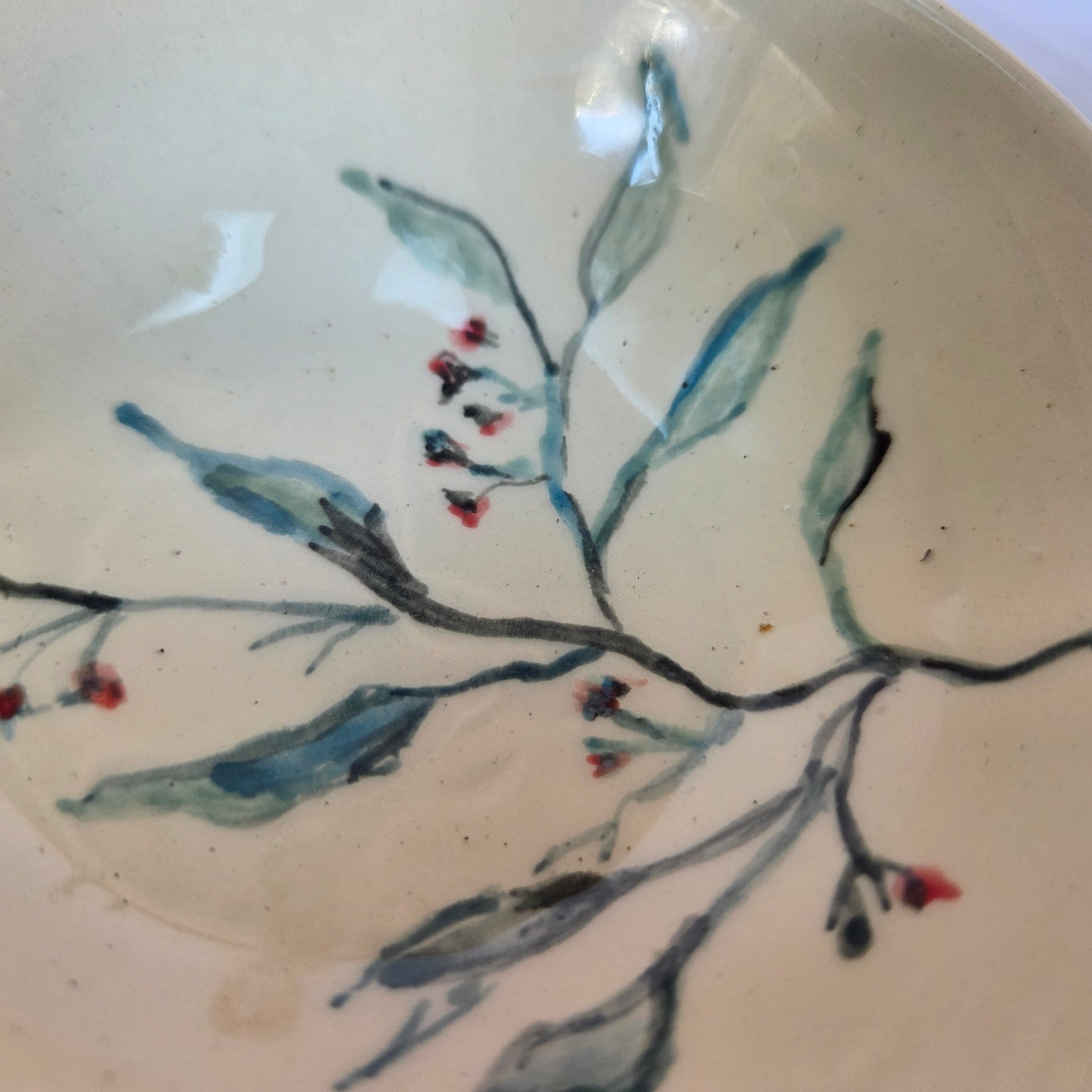 Hand painted floral gumnut design ceramic dish. 13.5cm