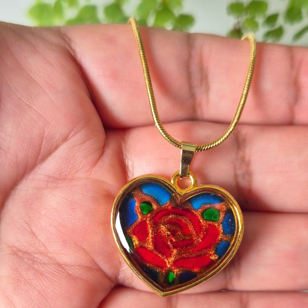 Hand-painted Resin Flower Heart Pendants