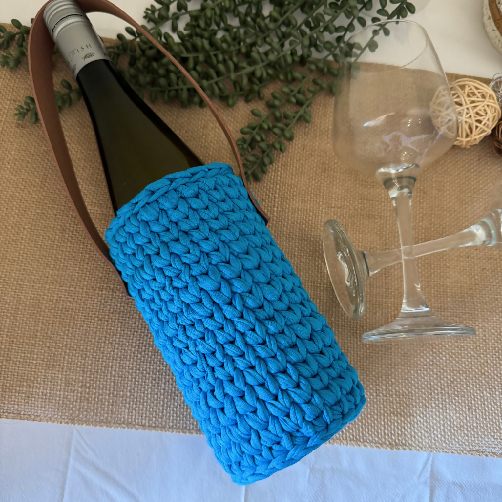 Handmade-wine-tote-Azure-blue