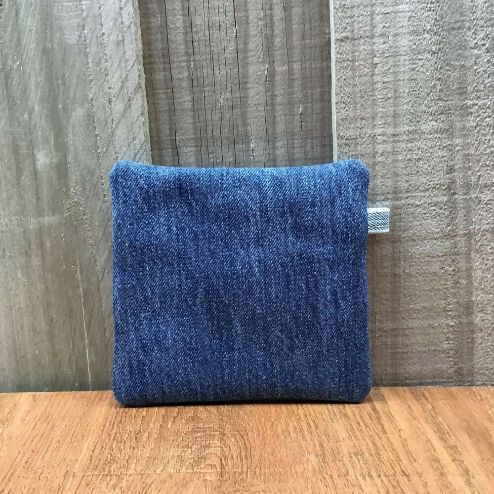 Upcycled-denim-purse-02h