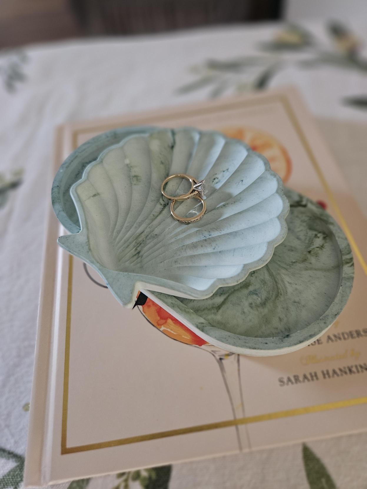 Eco Resin Shell trinket dish