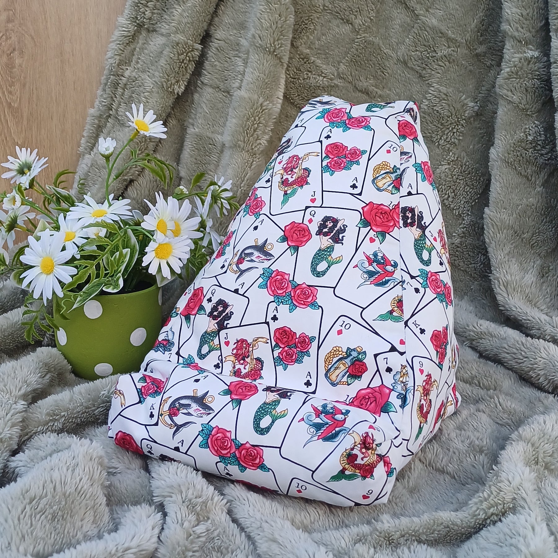 Mermaid Nautical Design Pillow to suit Book and Tablet