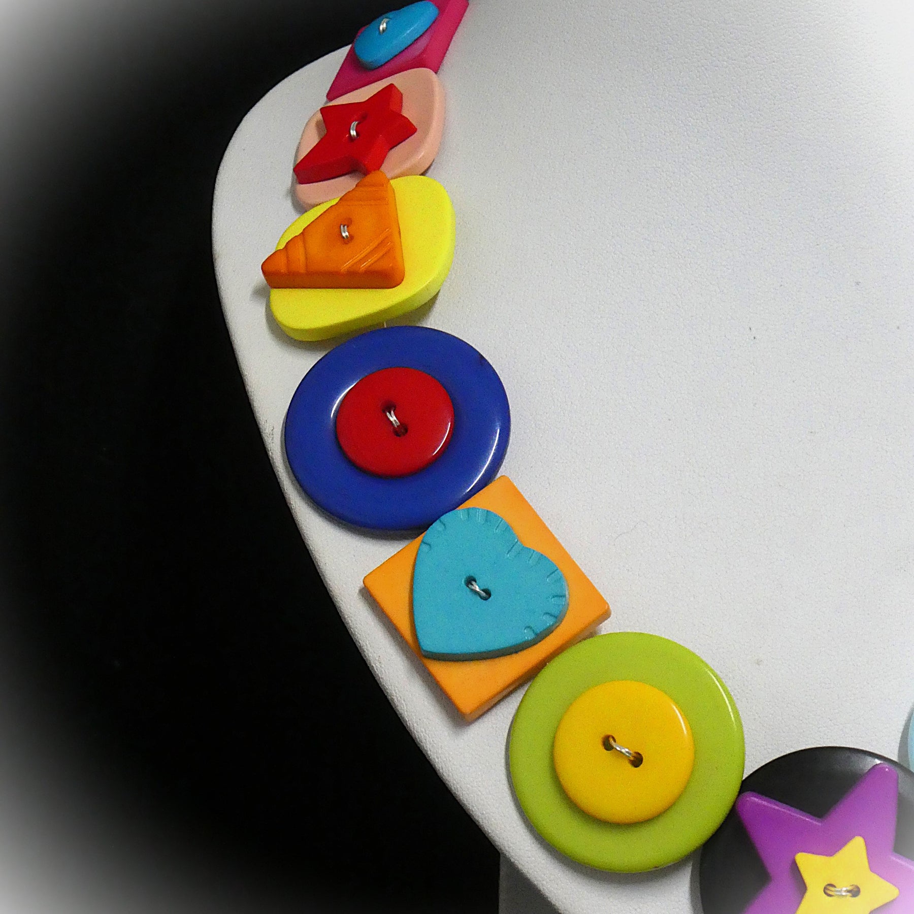 Button necklace and earrings - Shape Fun