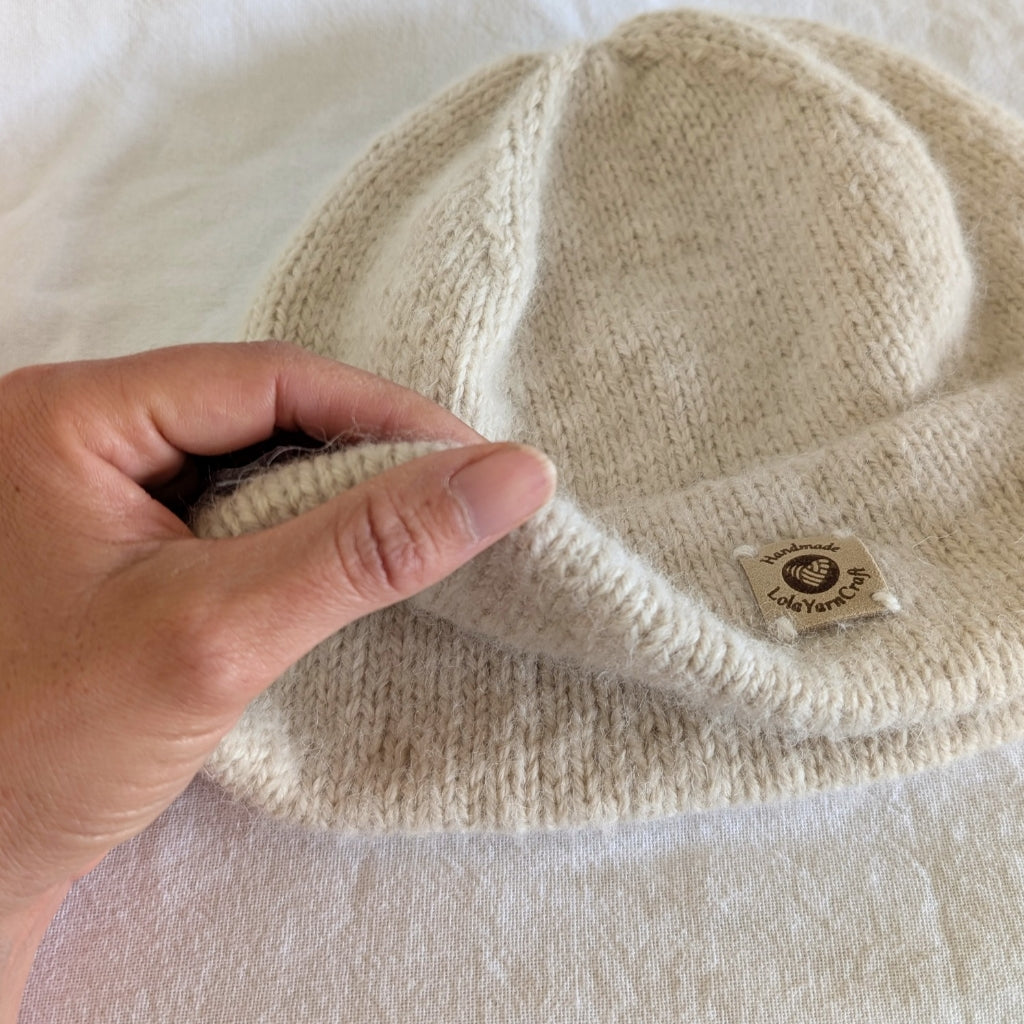 Alpaca/ Cashmere/ Merino and Silk/ Mohair Beanie. Size large.
