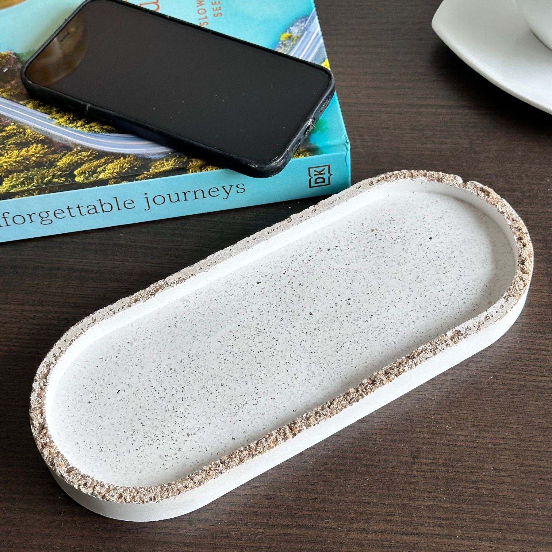 Coastal-inspired trinket trays & decorative bowl