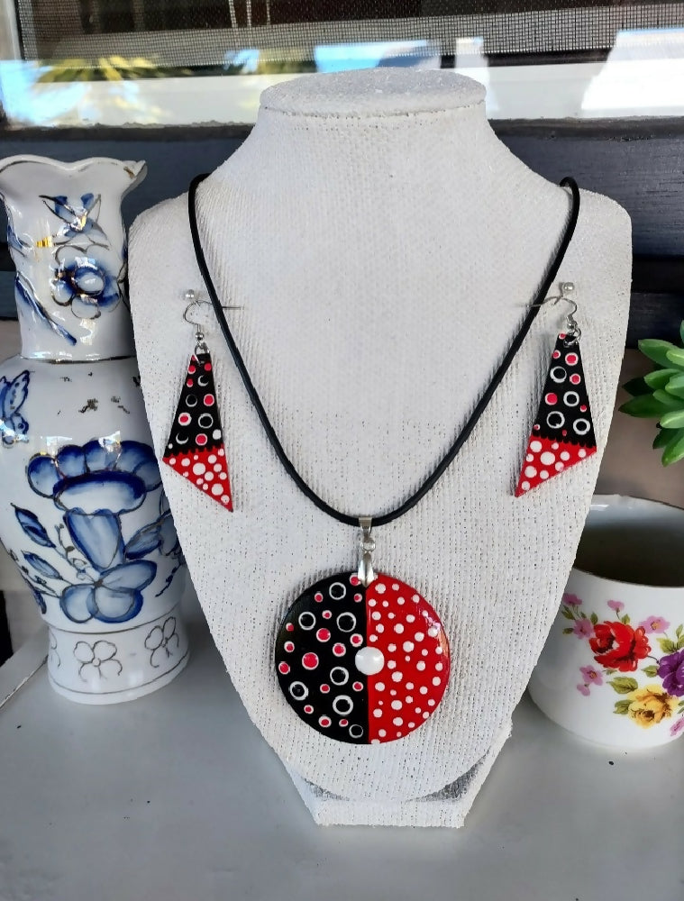 Original Dot Art design Pendant and Earing set called "Gone Dotty "