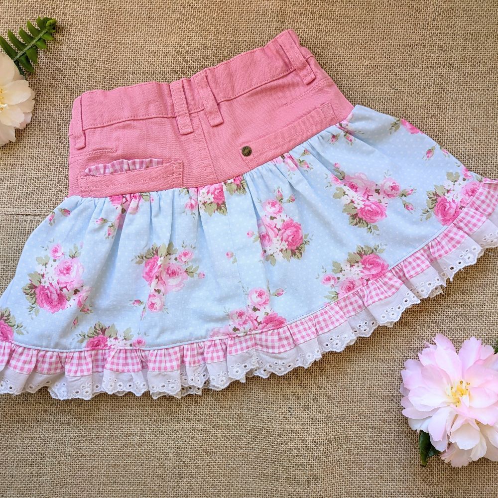 girls-upcycled-denim-skirt-size-3-4-pink-posies-gingham-lace-australian-handmade-sewing-artist-the-denim-patch (3)