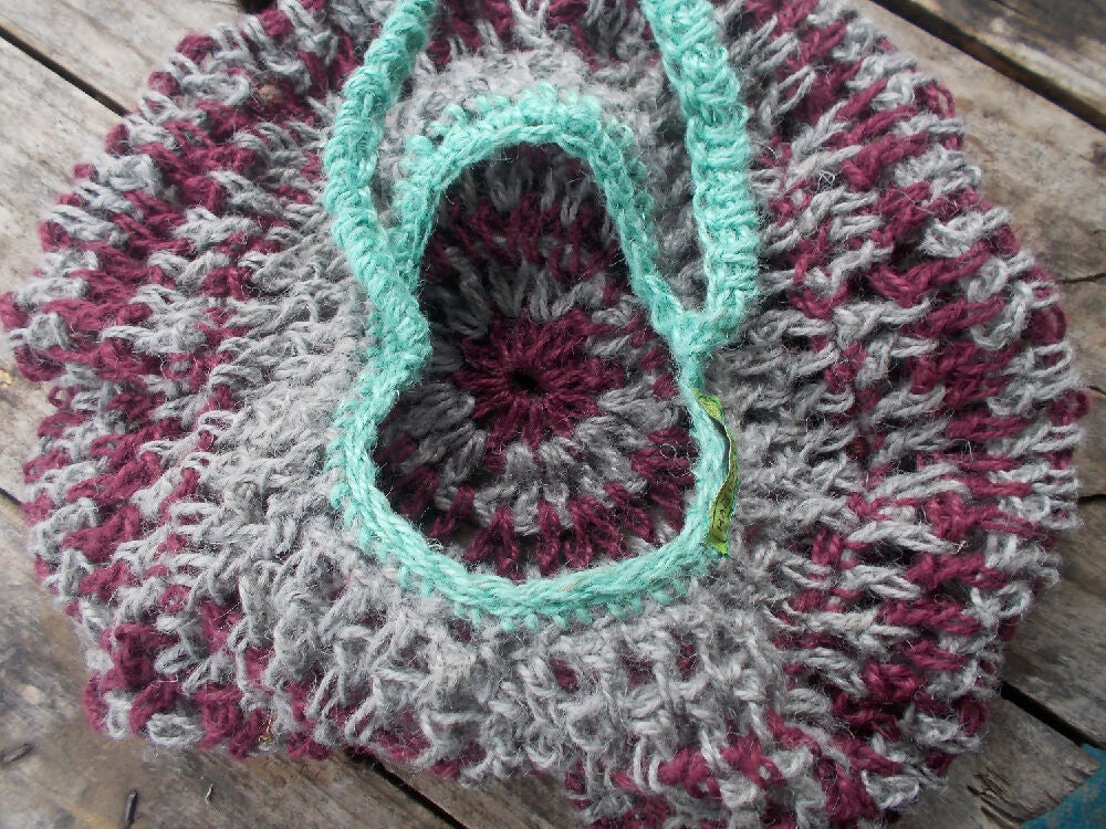 crocheted shopping bag made from hemp