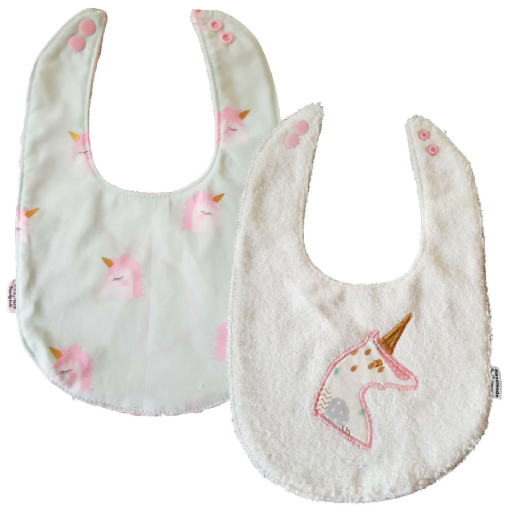 baby-girls-unicorn-bib