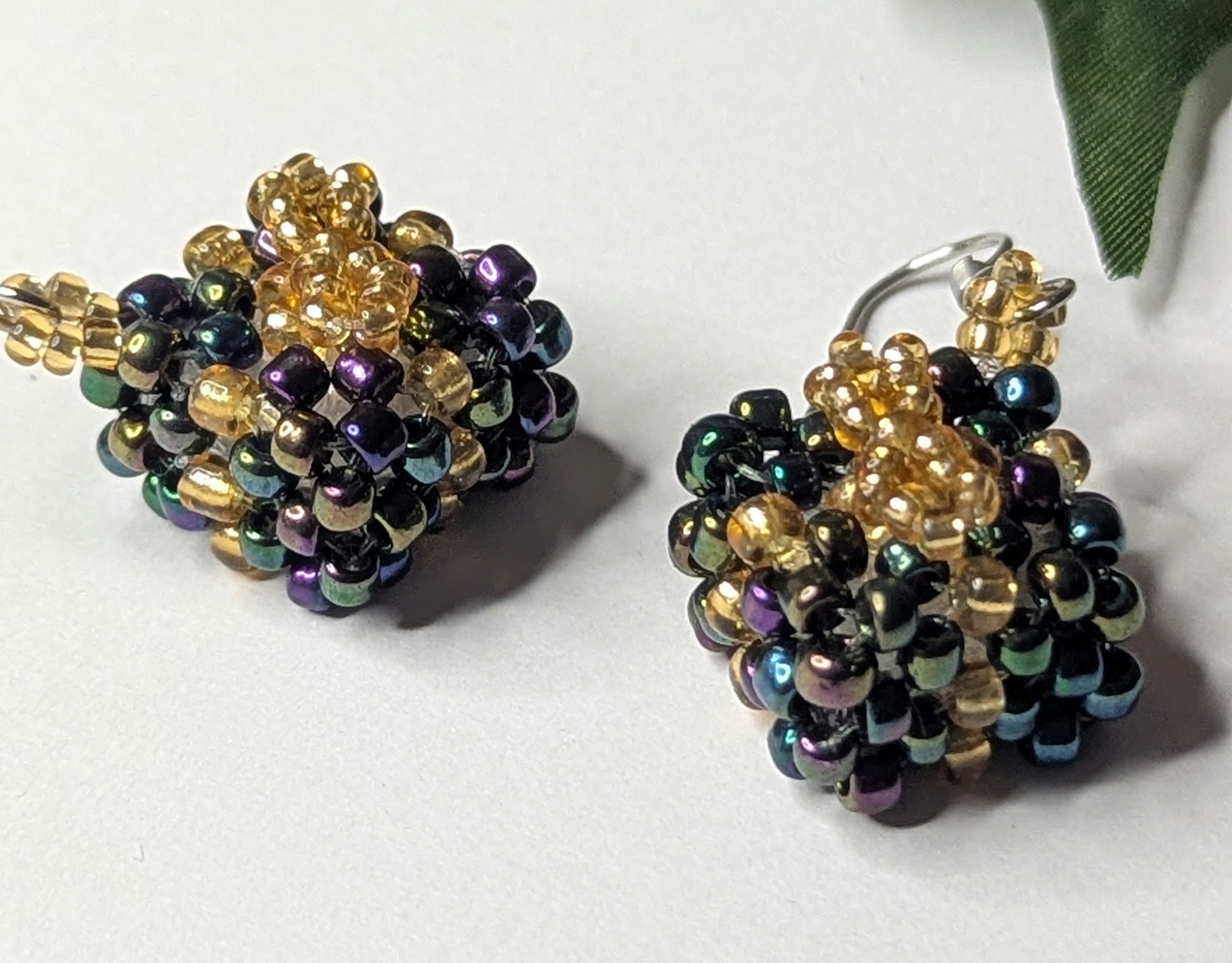 Handmade Beadwoven Earrings – Festive Gift Box Design