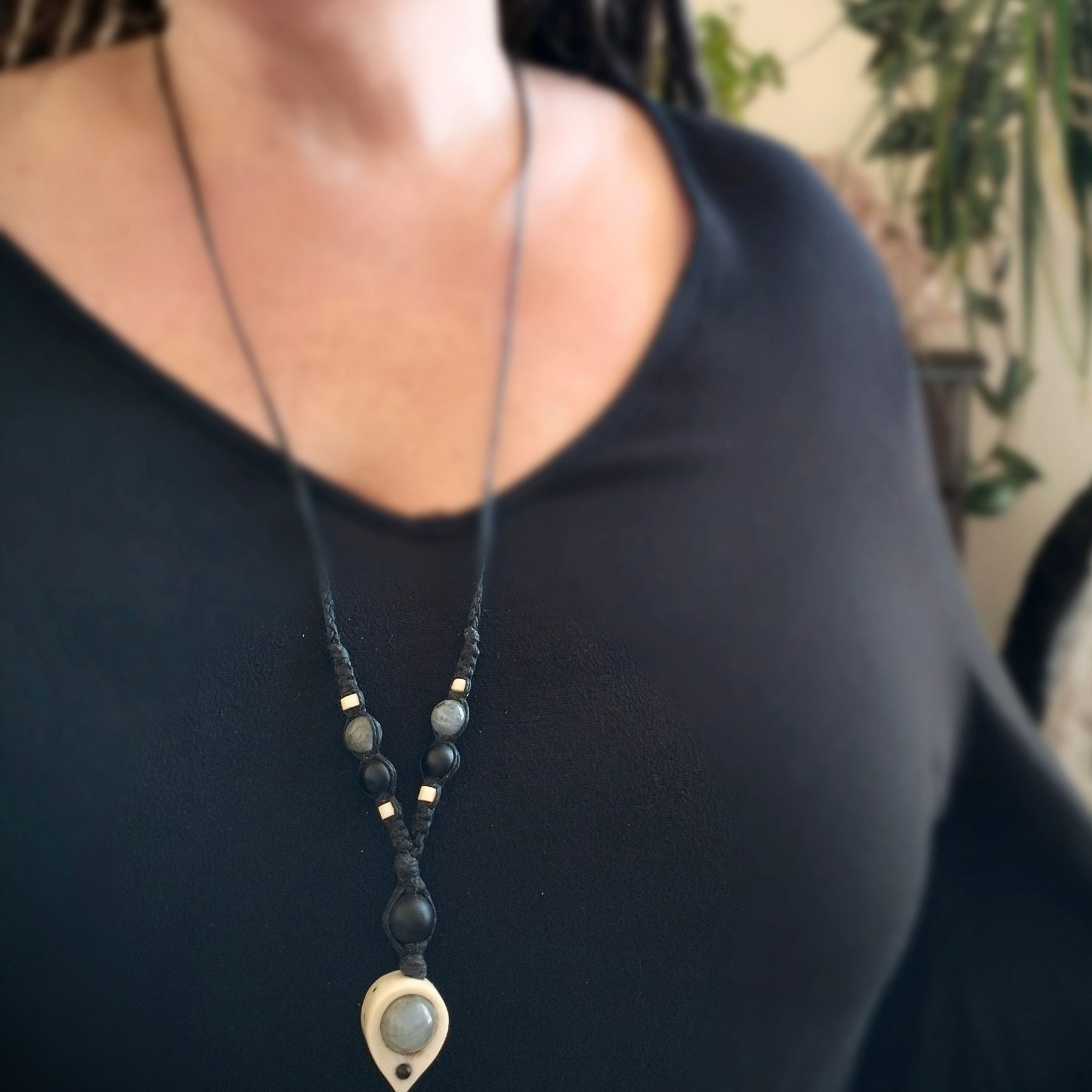 •| LABRADORITE | ONYX | DEER ANTLER |• NECKLACE