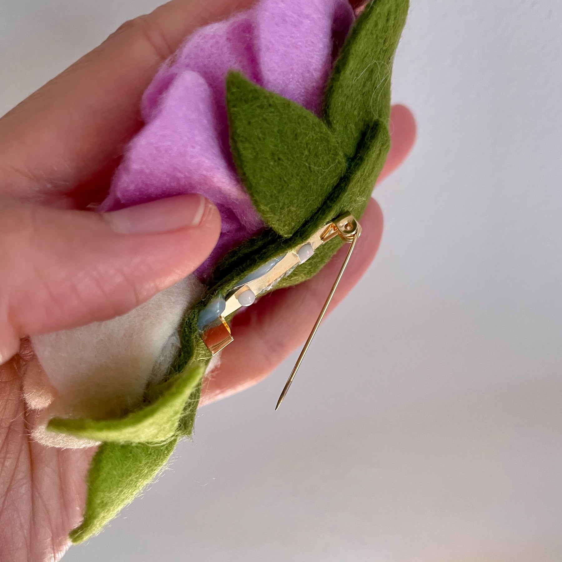 Lilac flower with classic cream rose brooch