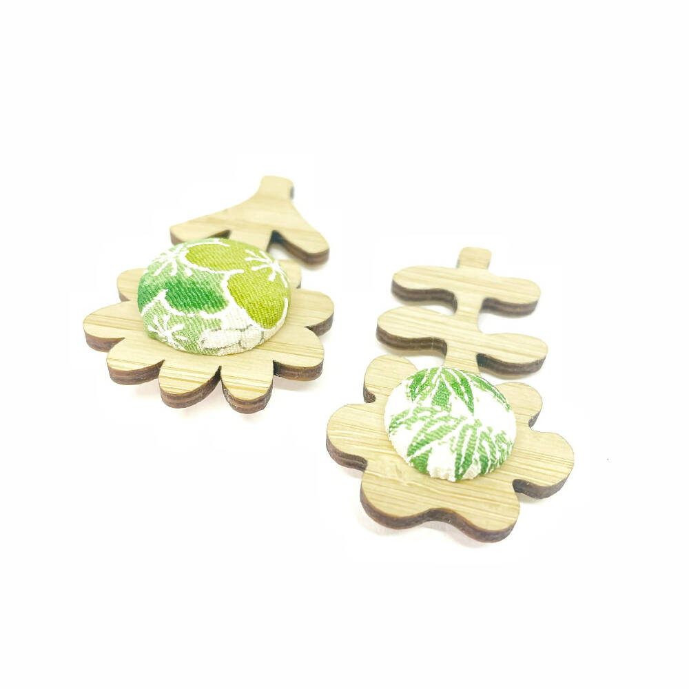 Flower Brooch - set of 2