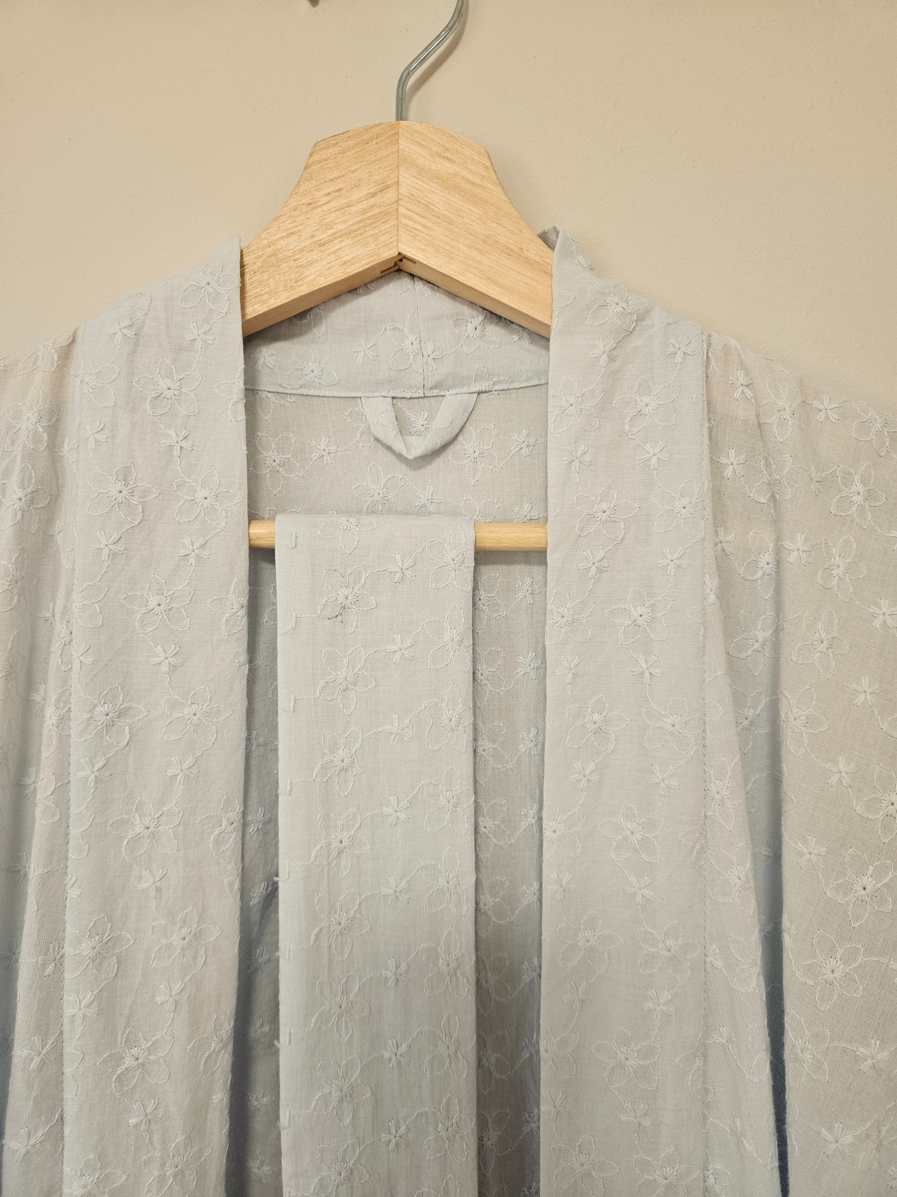 100% Cotton lightweight Dressing Gown in Embroidered Sky (Small)