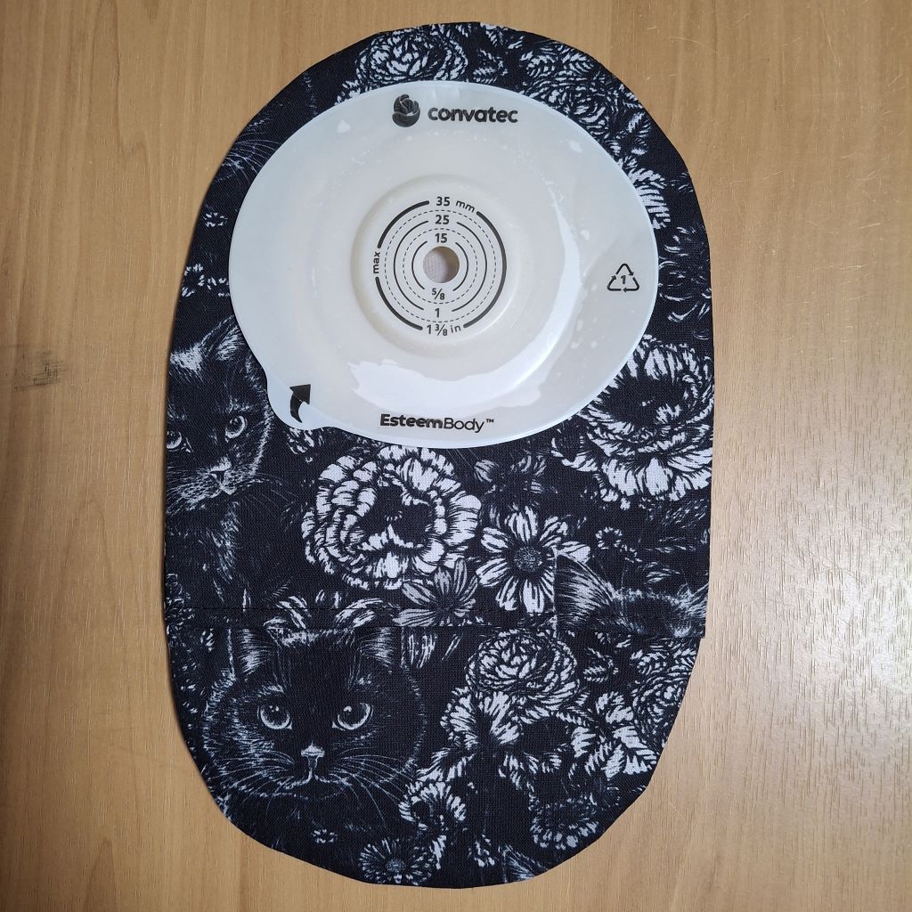 STOMA BAG COVER LARGE  Suitable for Ileostomy, Colostomy, Urostomy