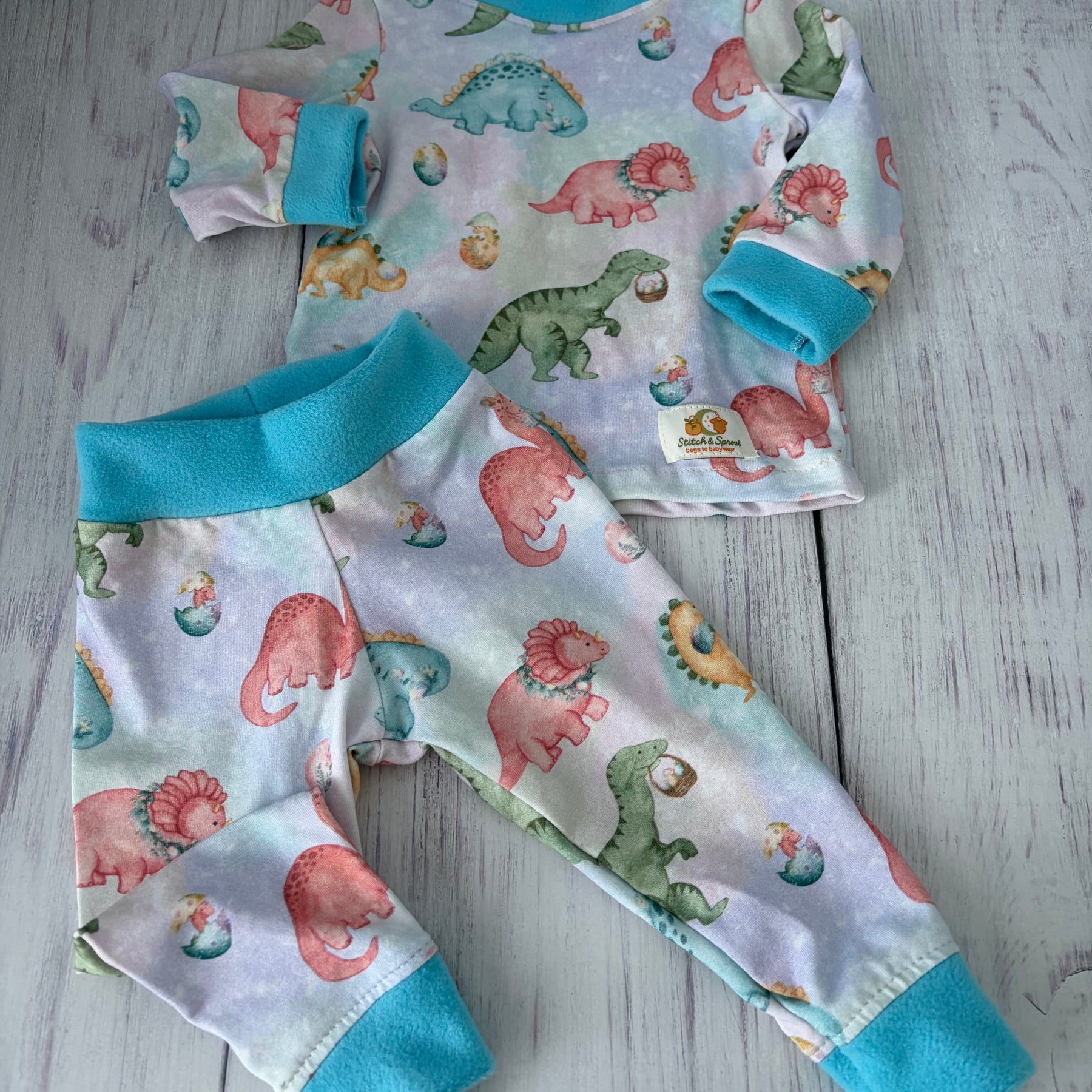 Dinos Unisex PJ’s Size 6-9 months