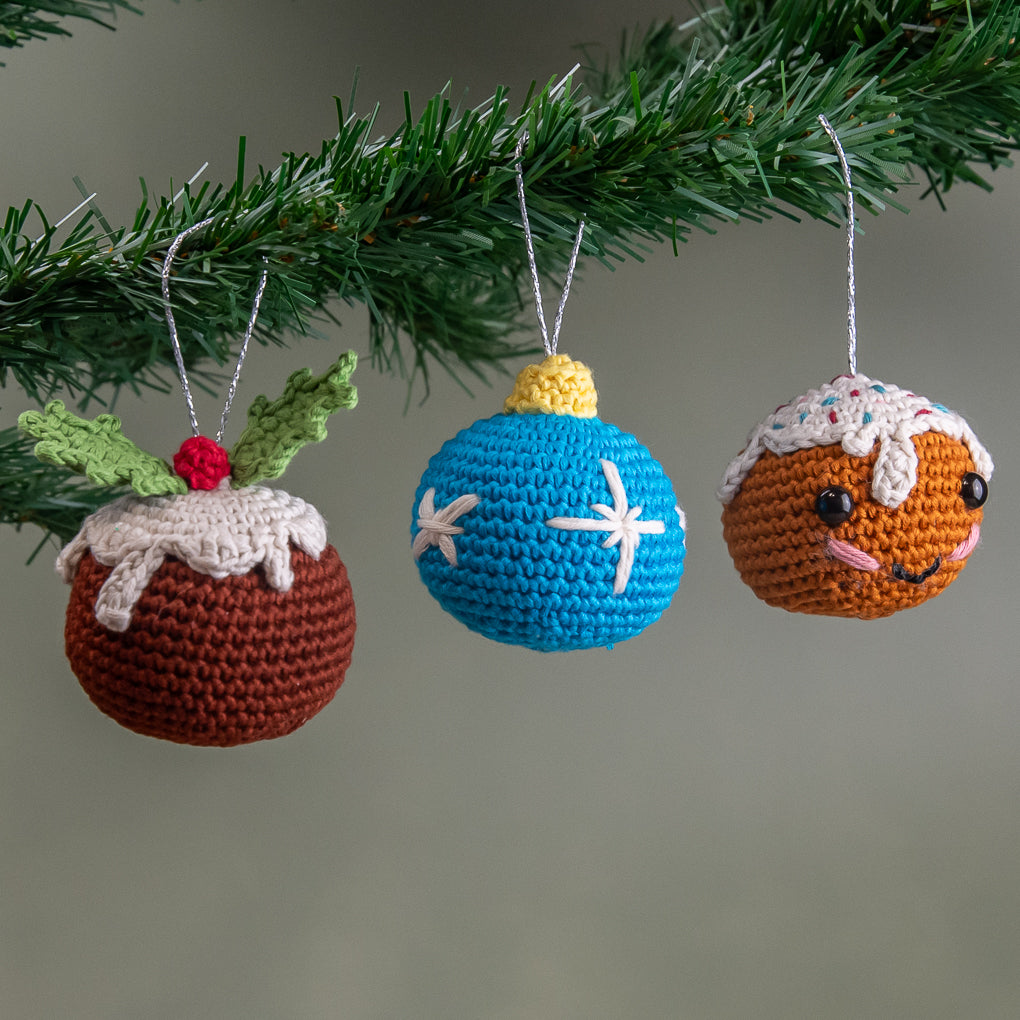 Christmas Tree Decorations - Baubles, Pudding, Gingerbread Man - Set of Three