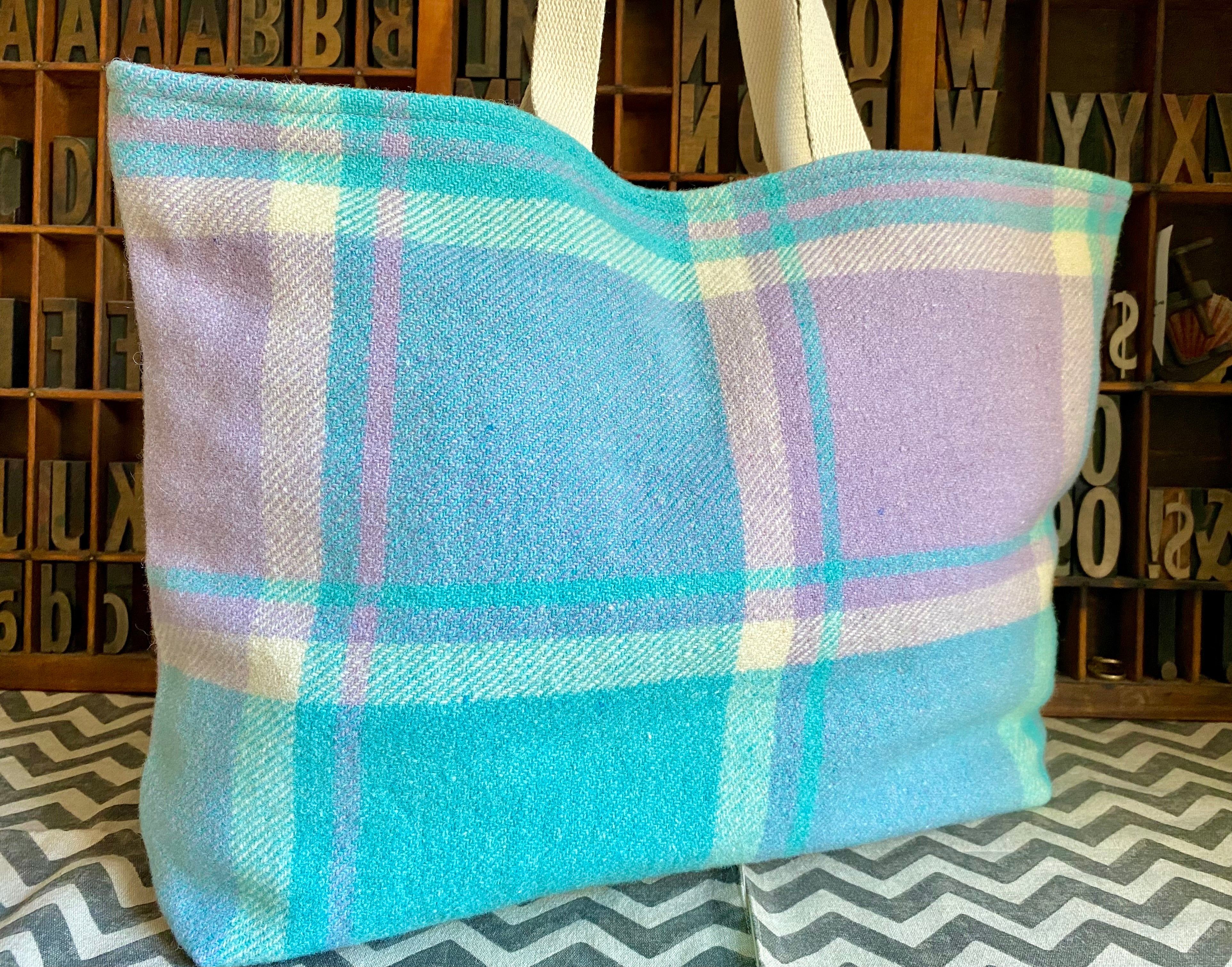 Upcycled Woollen Blanket - Market Tote - Mauve/blue