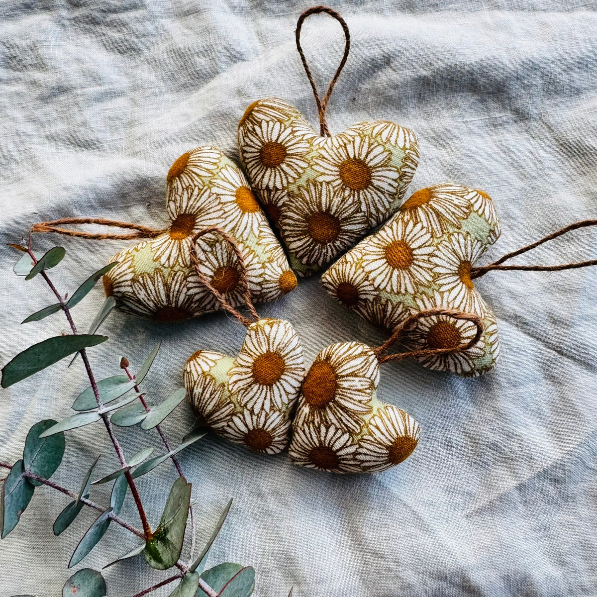 Chamomile Hearts - handmade with wool filling