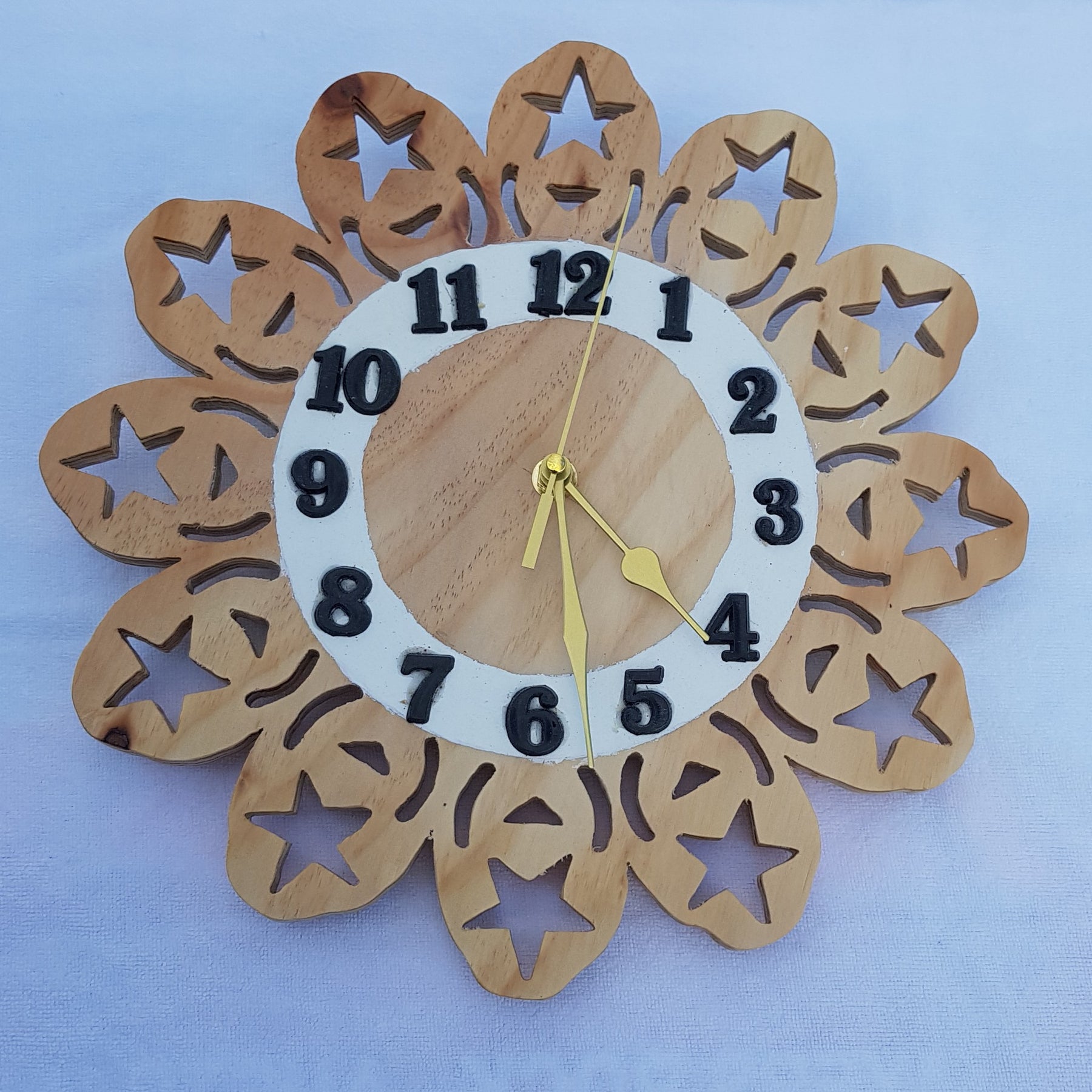 Clock 9: A unique gift  for the family.