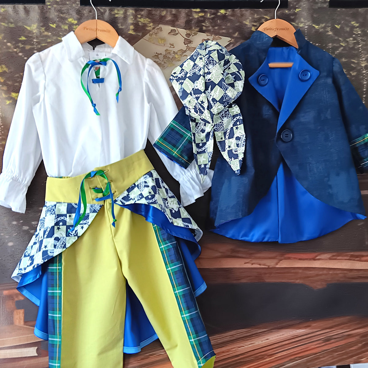 Girls Buccaneer Pirate Costume