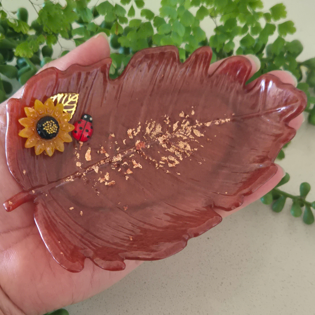 Botanical Leaf Resin Trinket Dish and Jewellery Tray