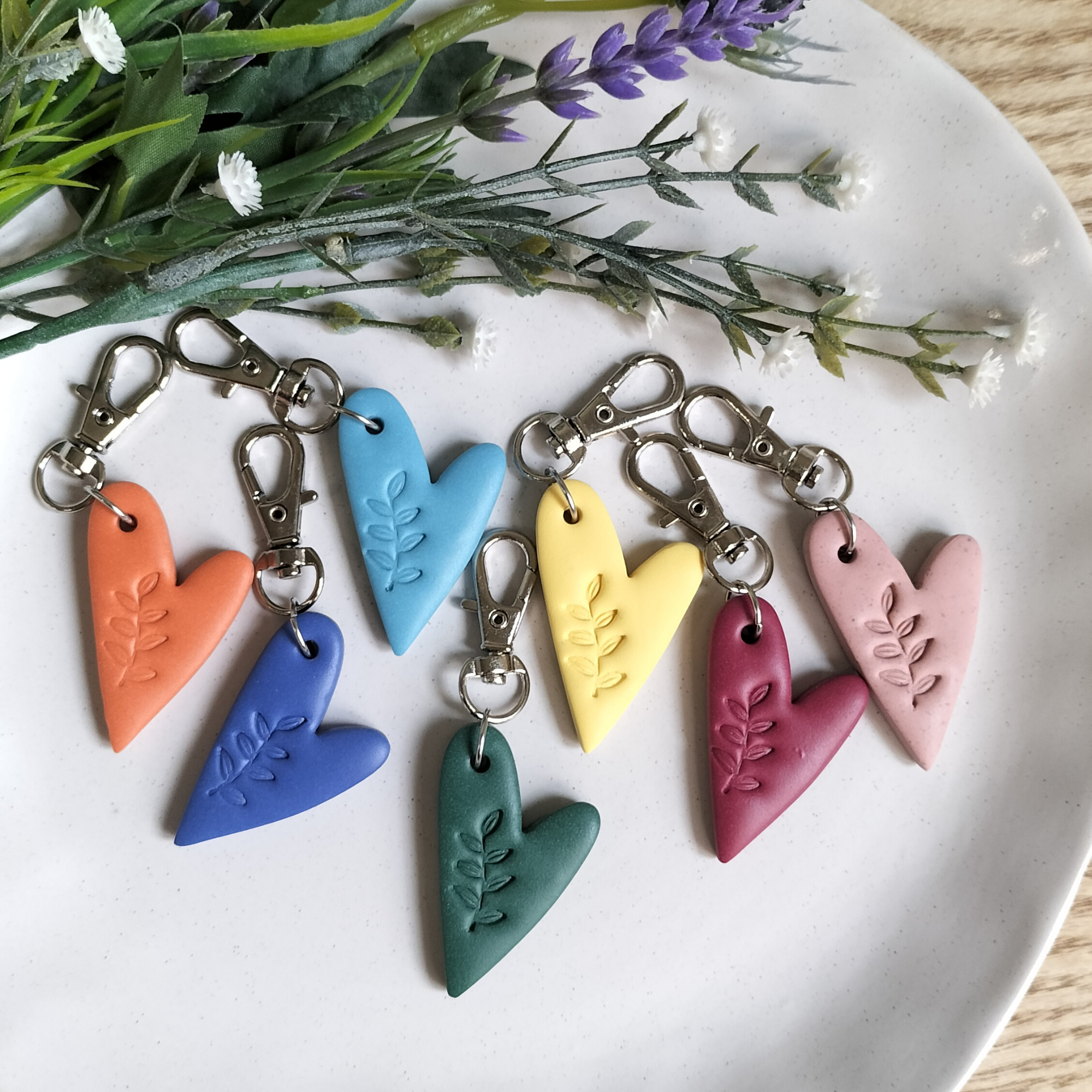 Chunky Heart Australiana Embossed Clay Keyring - Assorted Colours