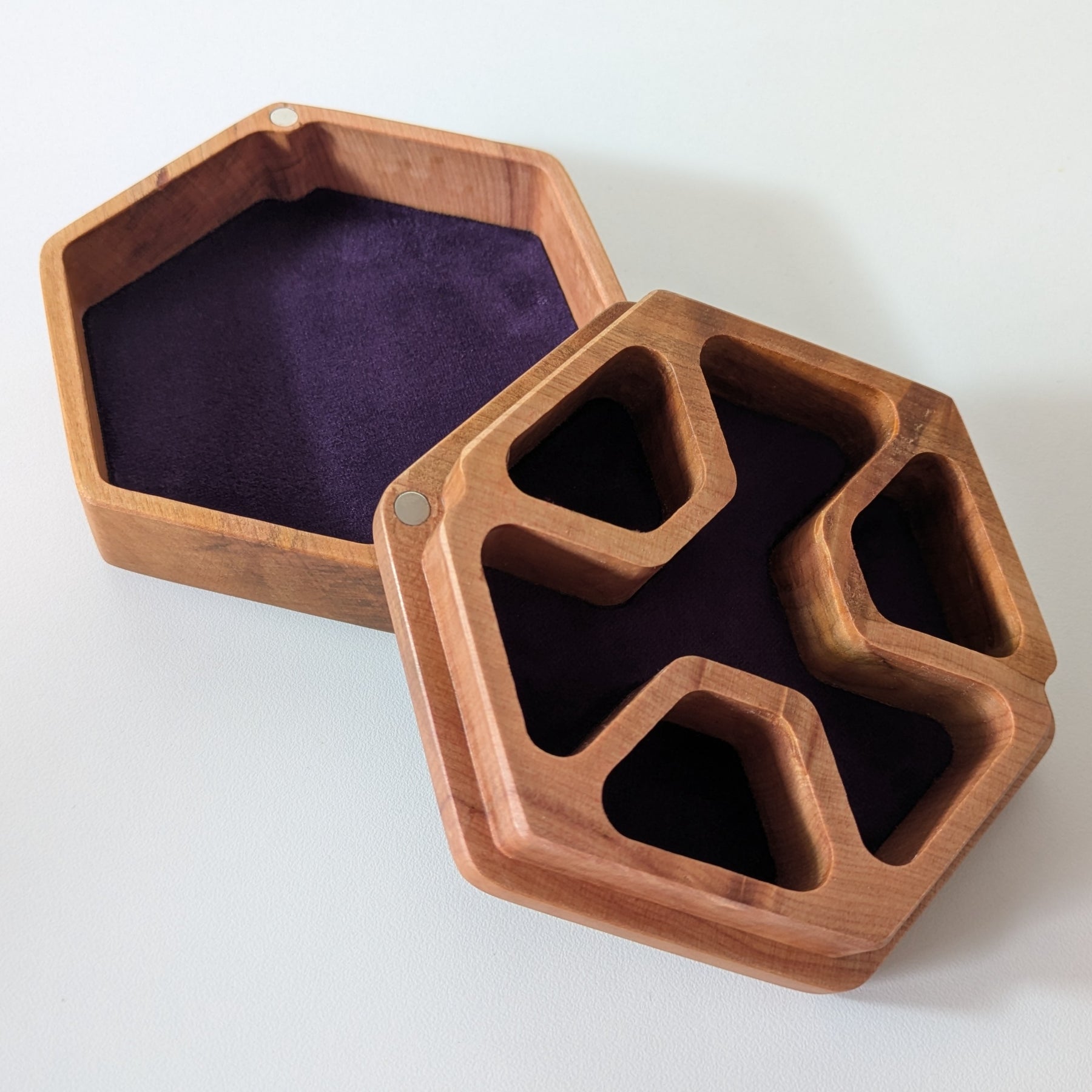 Wooden Hex Dice Box with Rolling Tray