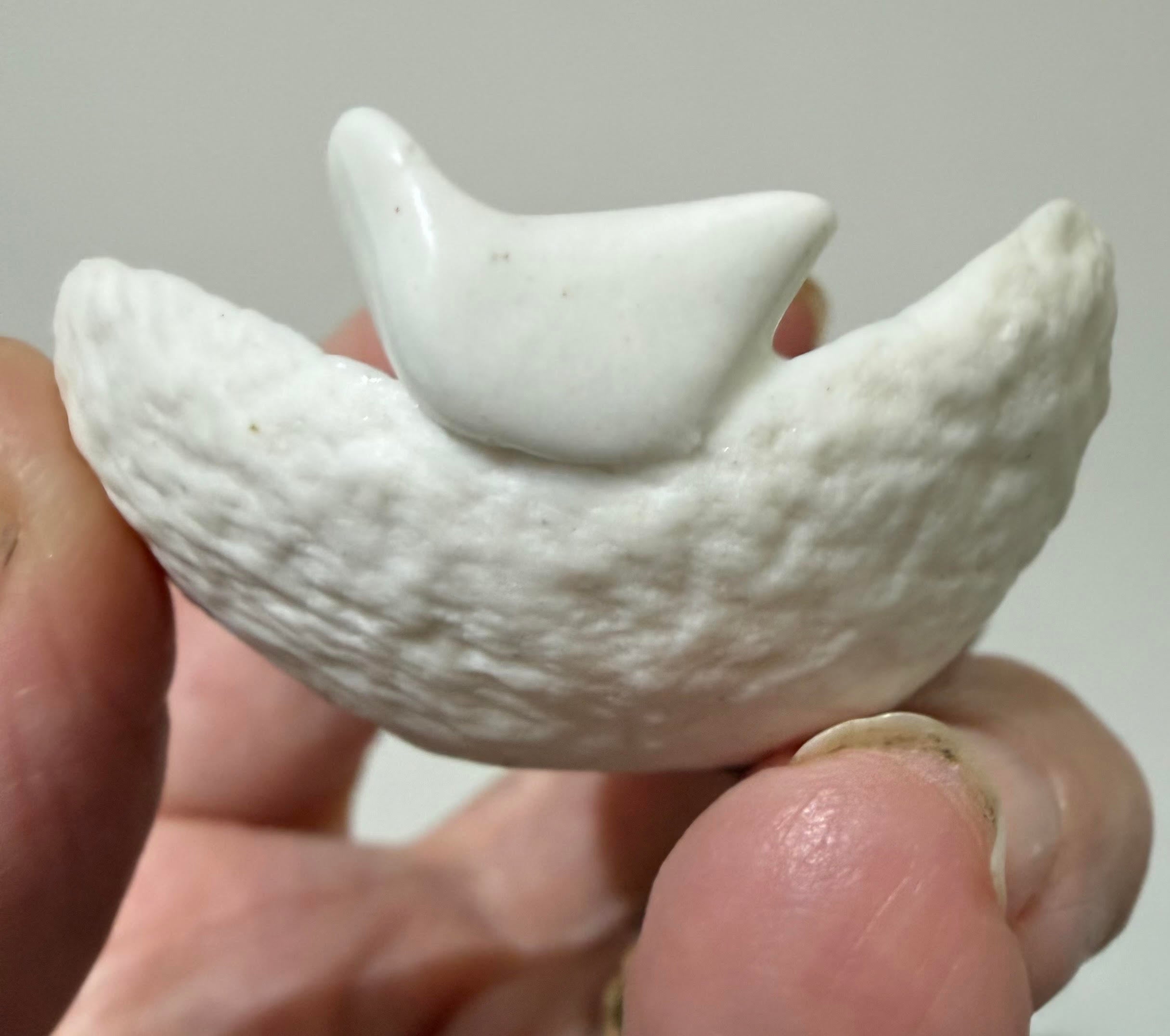 Porcelain ring dish with dove