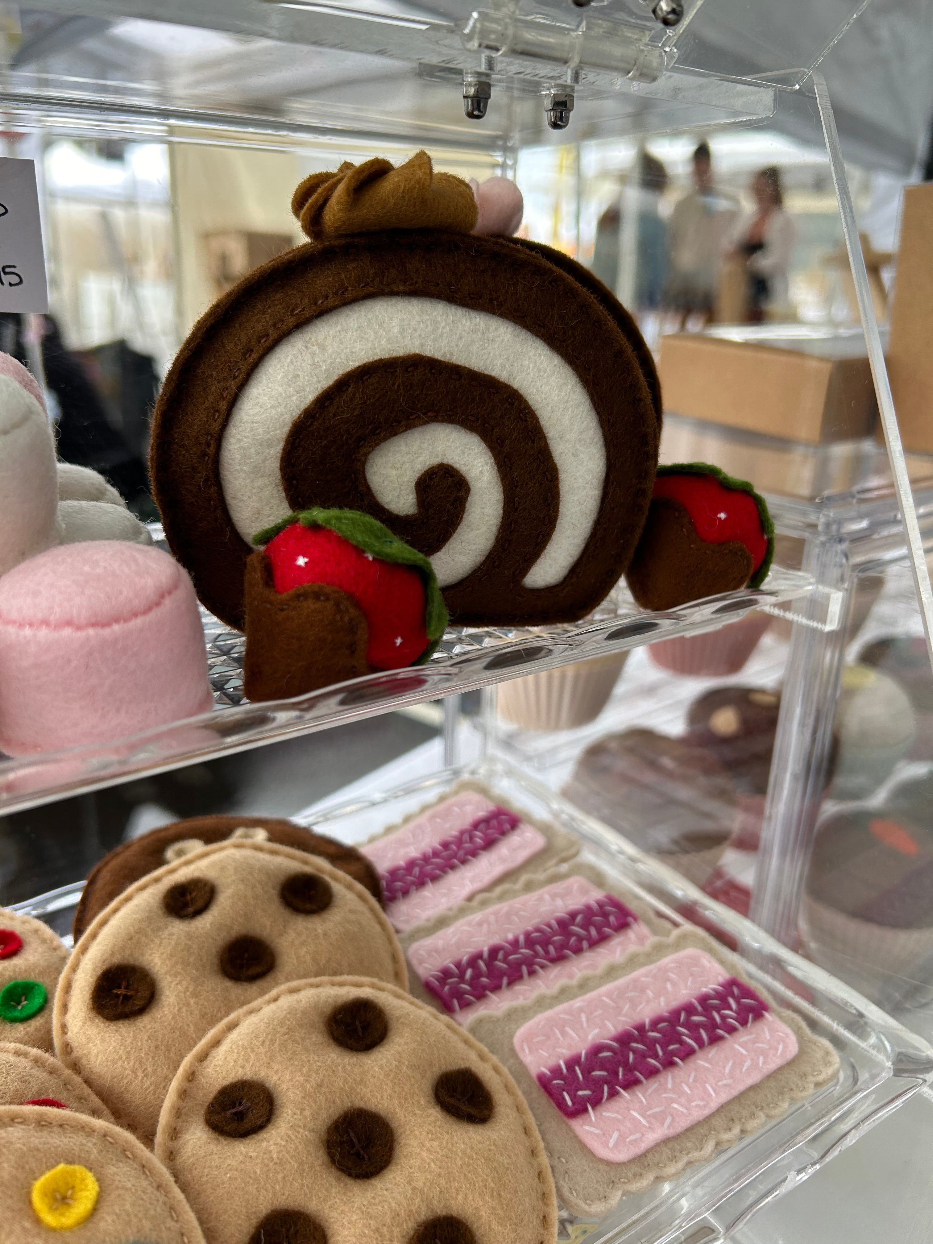 Felt Swiss Roll Cake, felt play food, play kitchen