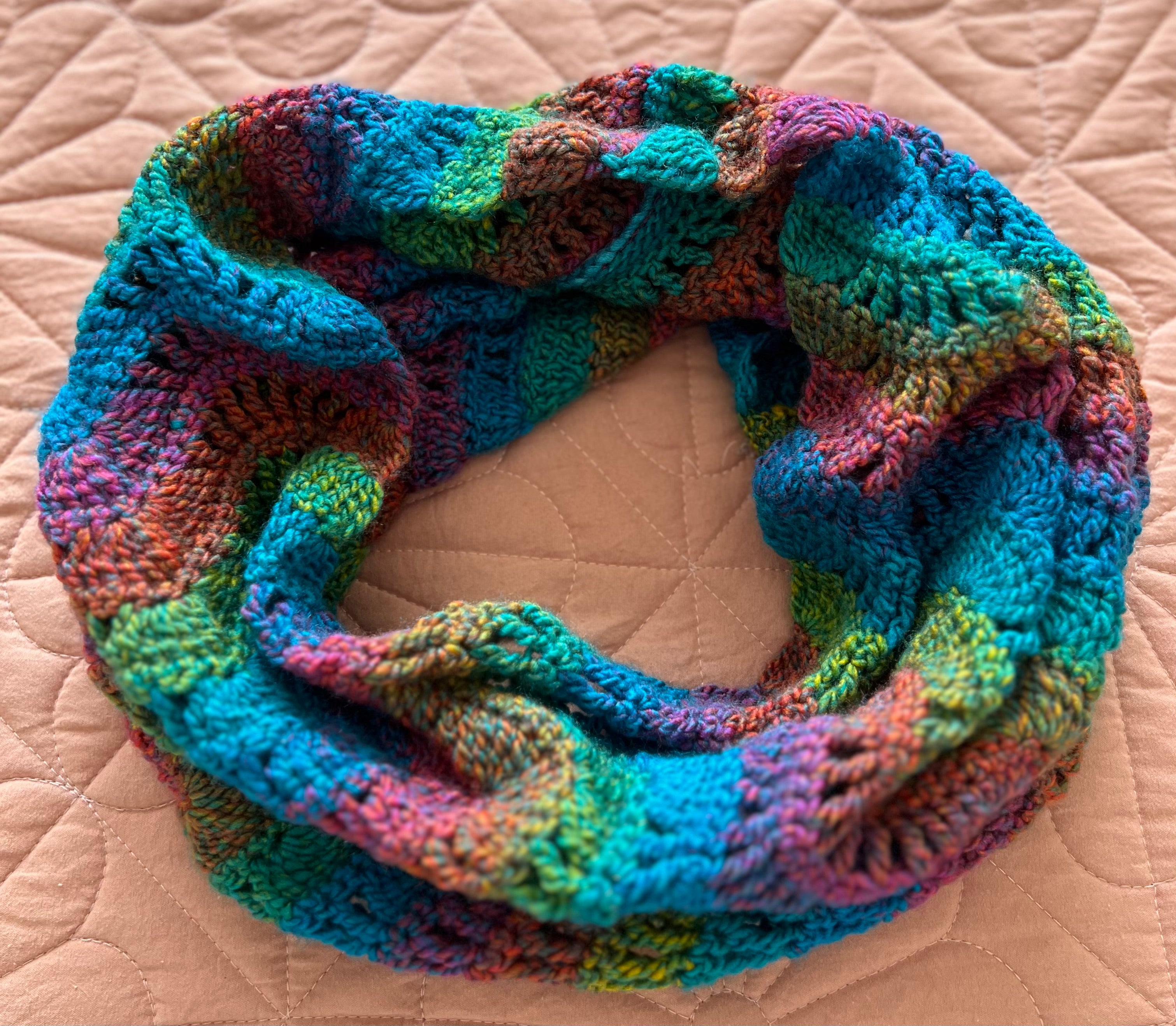 Crochet Winter Bright Cowl
