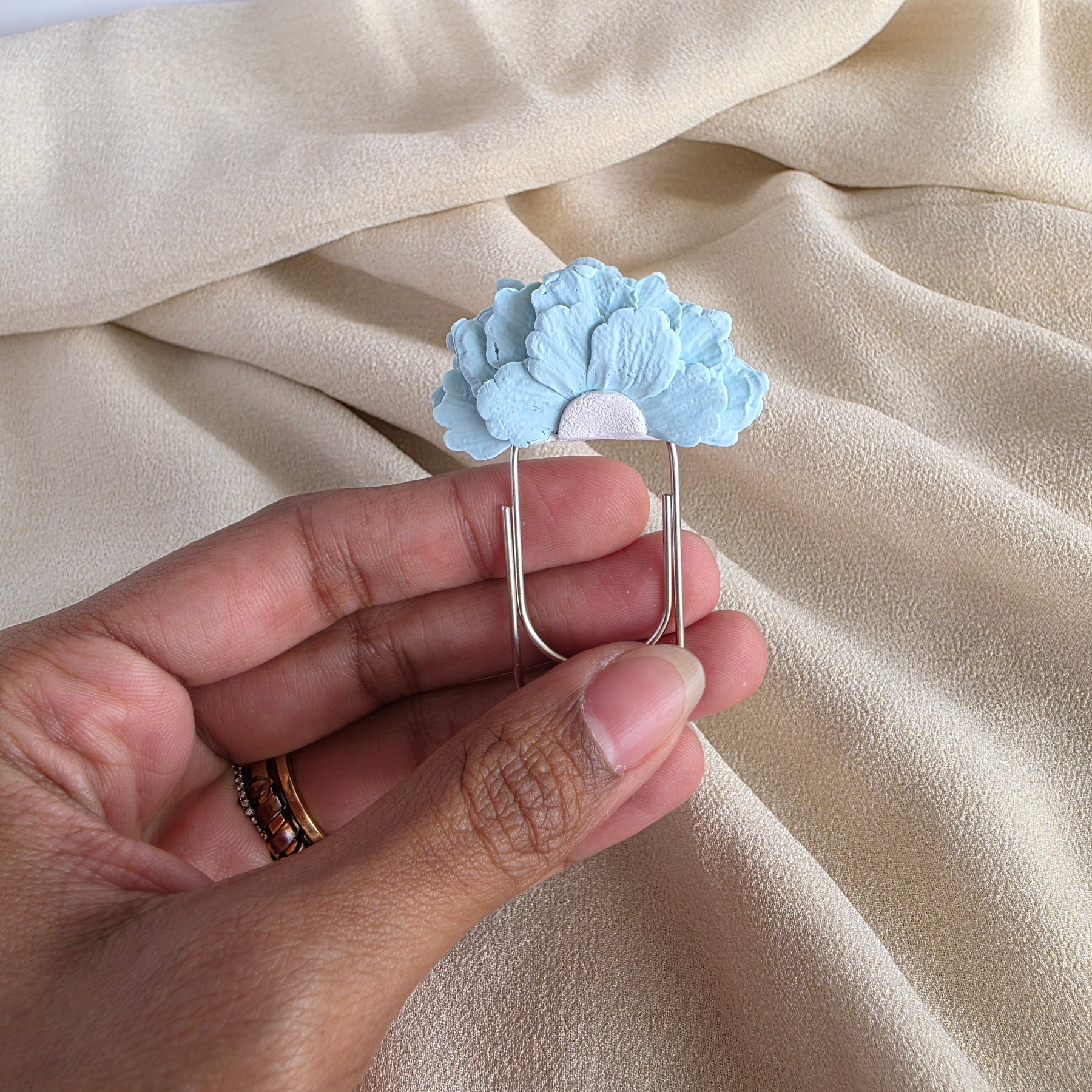 Page Petals Handmade Floral Bookmark | Oversized Flower Paper Clip Bookmark | Cute Book Lover Gift | Teacher Gift | Reading Accessory