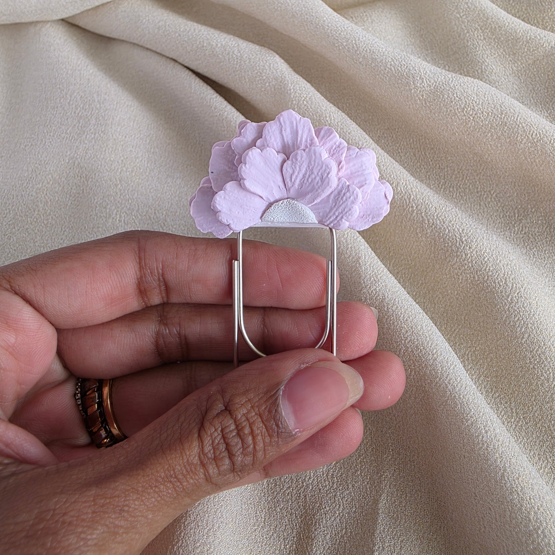 Page Petals Handmade Floral Bookmark | Oversized Flower Paper Clip Bookmark | Cute Book Lover Gift | Teacher Gift | Reading Accessory