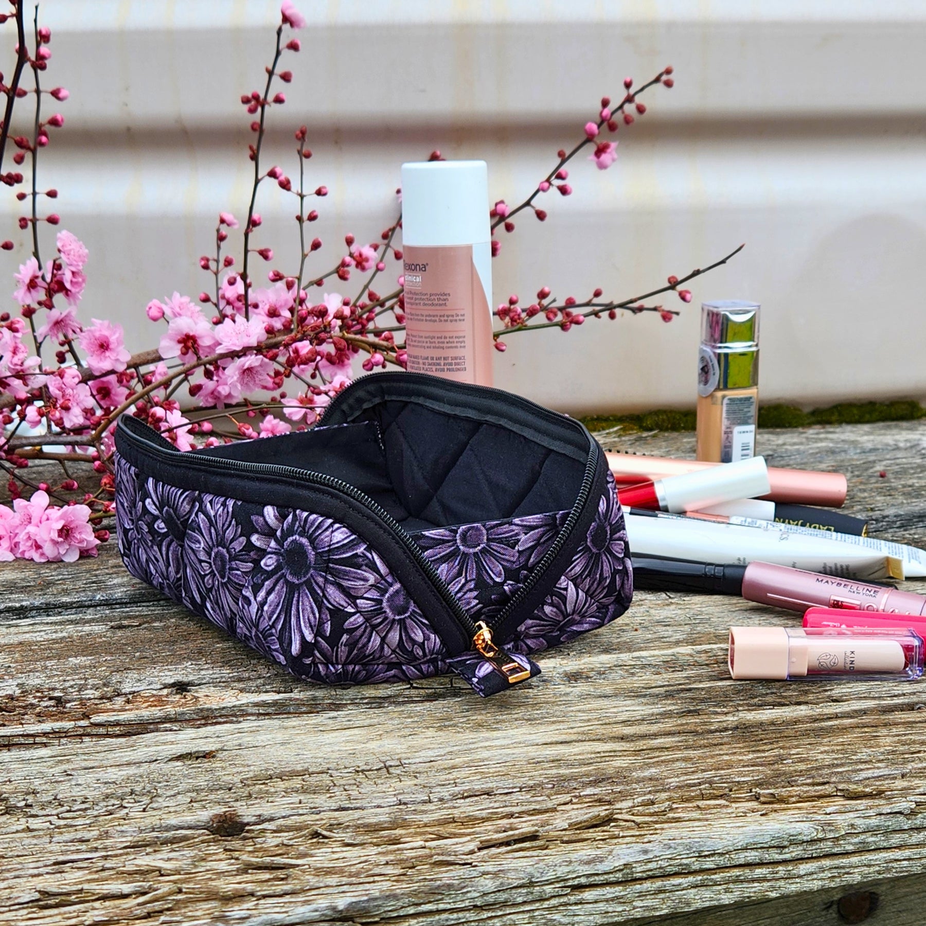 Open Tray Zippered Pouch