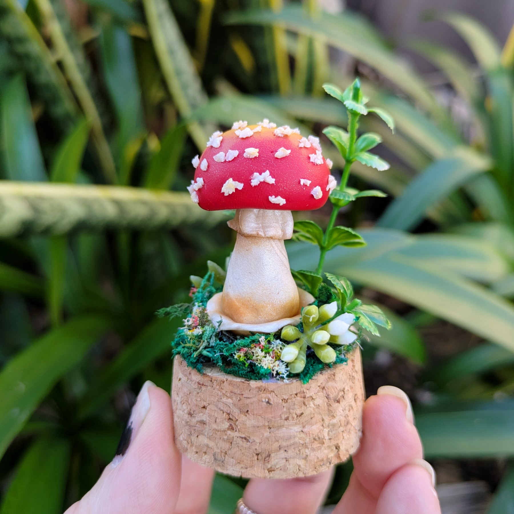 Mini Enchanted Amanita Mushroom Dome