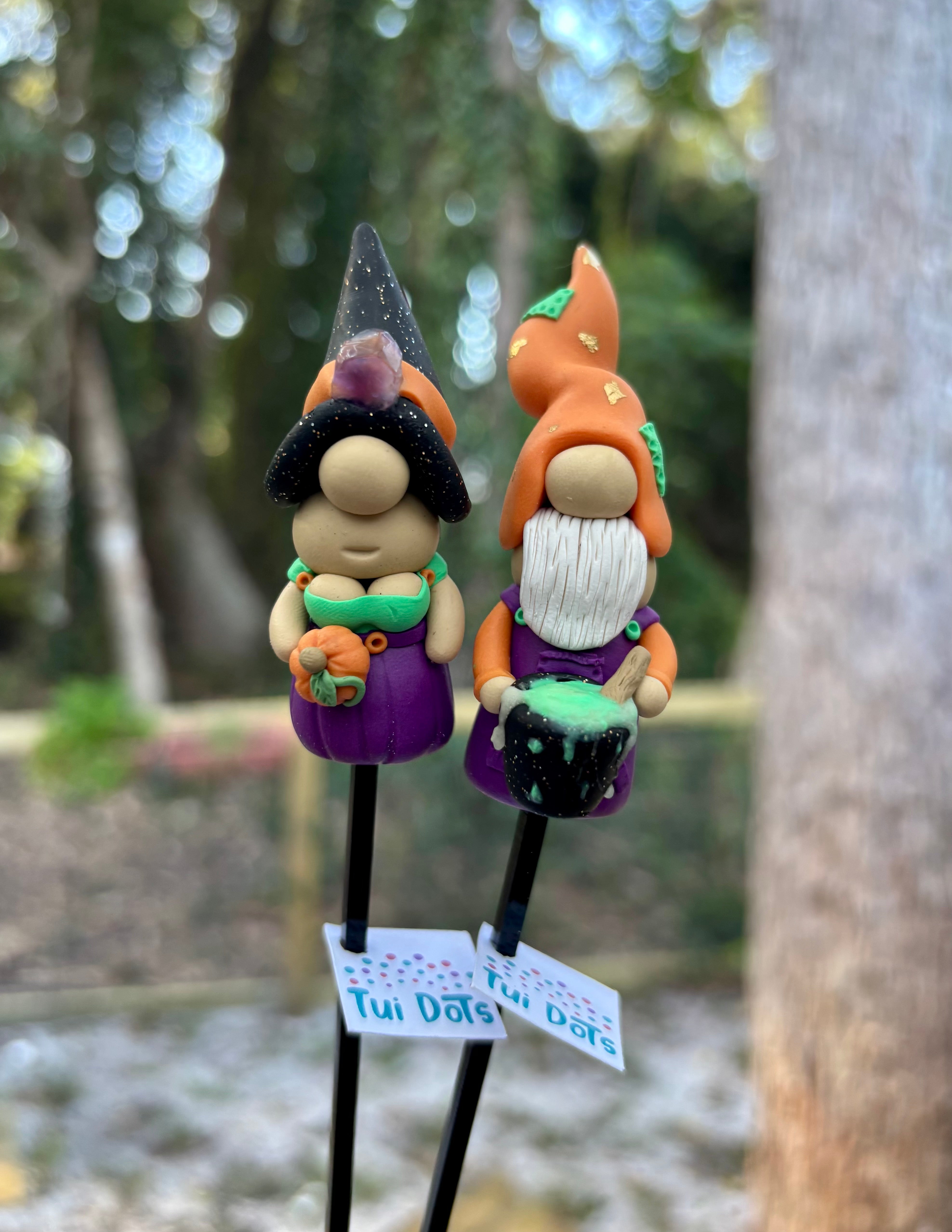 Halloween Tiny Gnomes - Spooky Couple