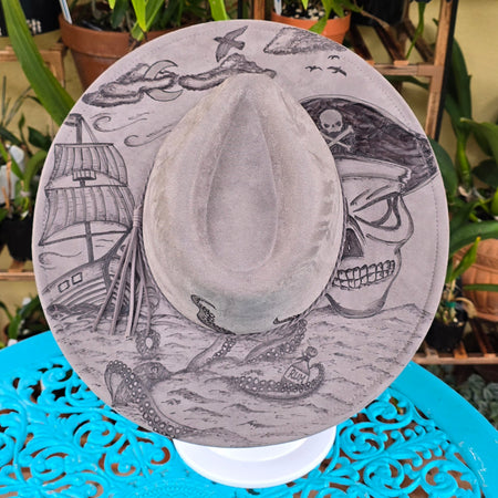 Hand burnt Fedora : Pirate & Kraken