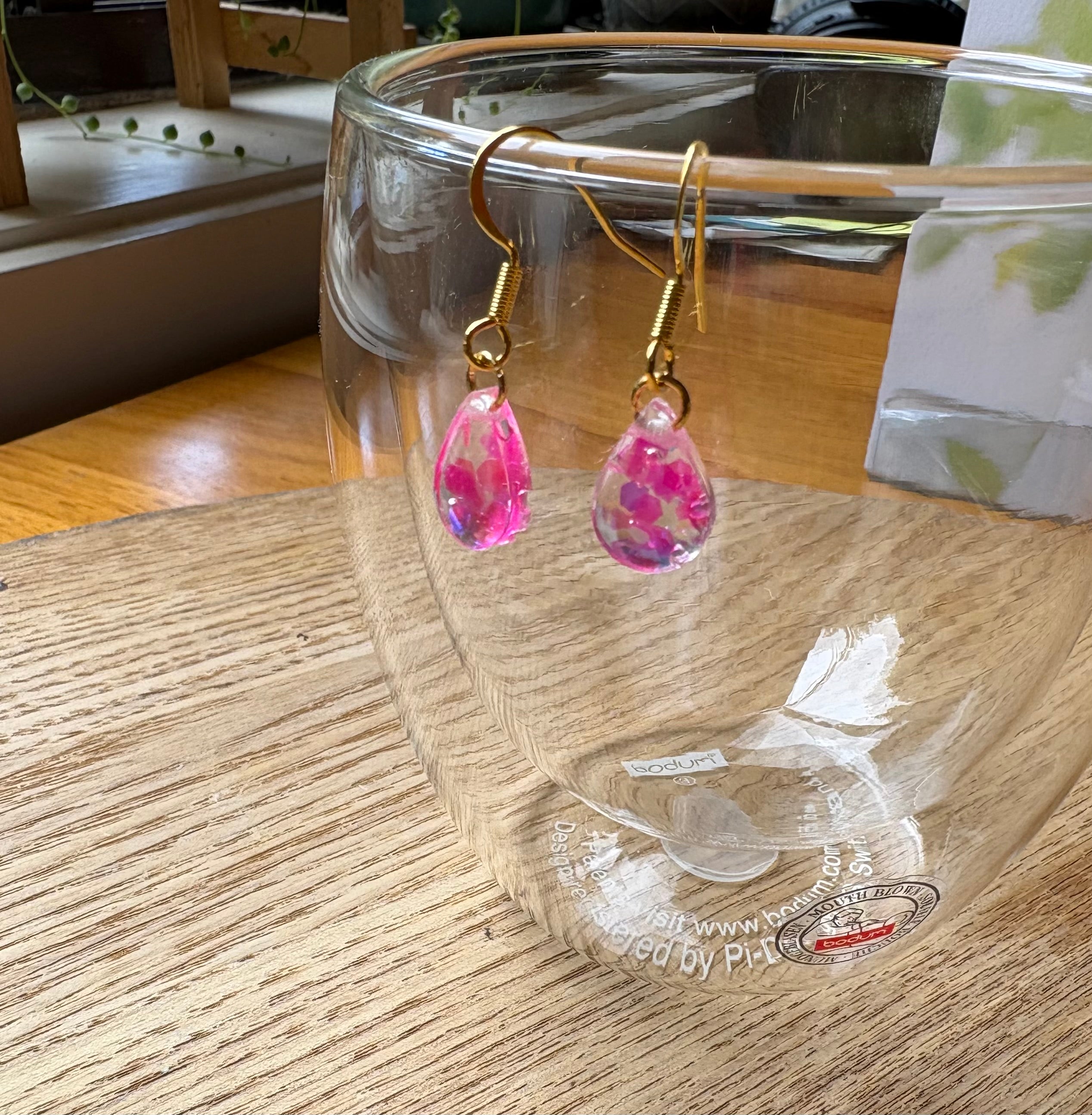 Small Teardrop Resin Earrings- pink