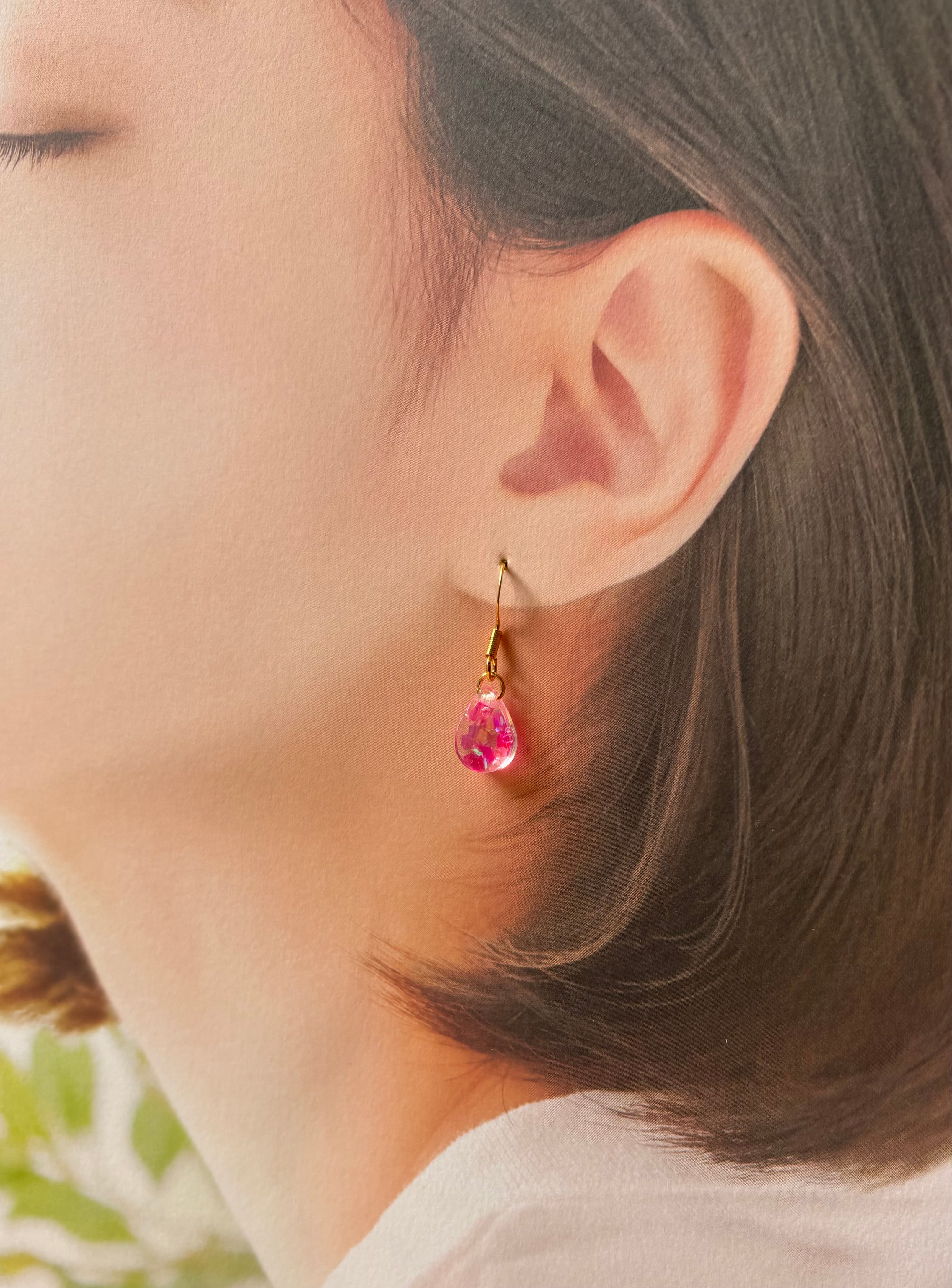 Small Teardrop Resin Earrings- pink
