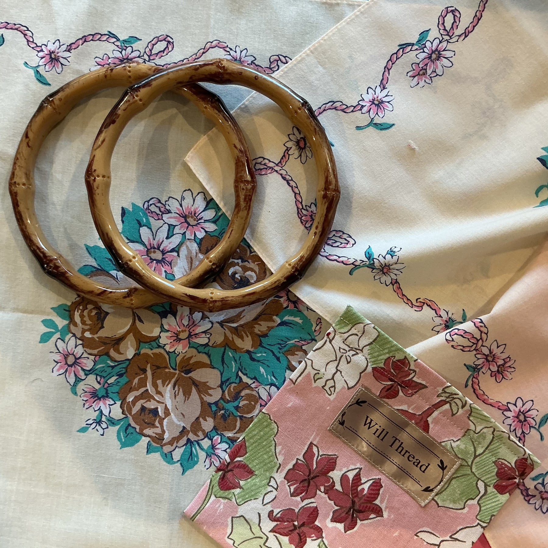 Mini Granny Bag, Cream Floral, Pink Interior, Handmade
